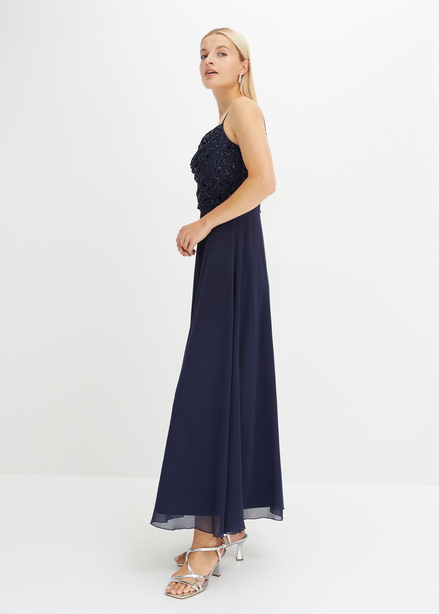 bonprix Trägerkleid »Trägerkleid mit Paillettenstickerei« für festliche Anlässe, mit Tüllrock, ausgestellte Passform