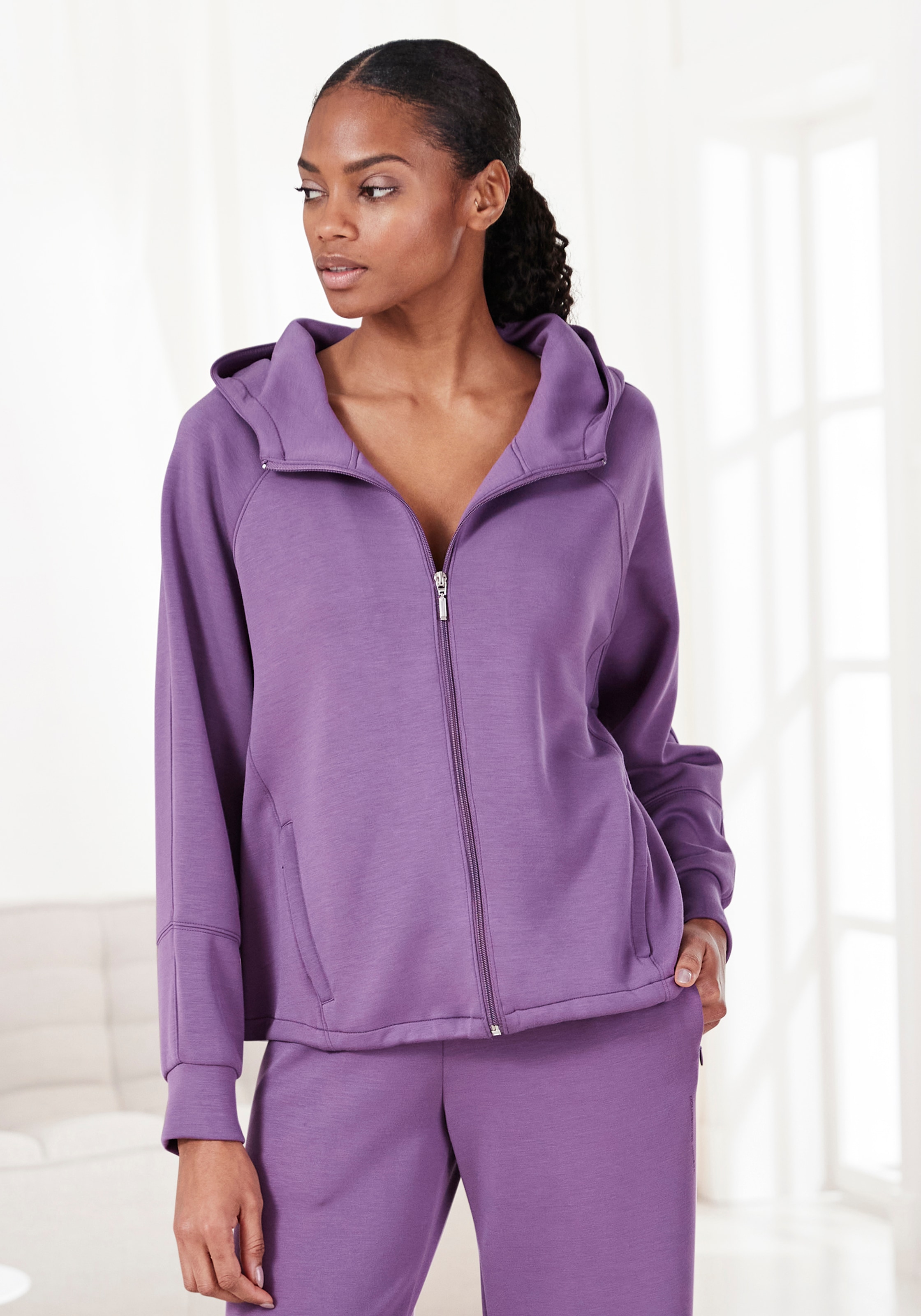 French Connection Sweatjacke mit seitlichen Reißverschlusstasche, Loungewea günstig online kaufen