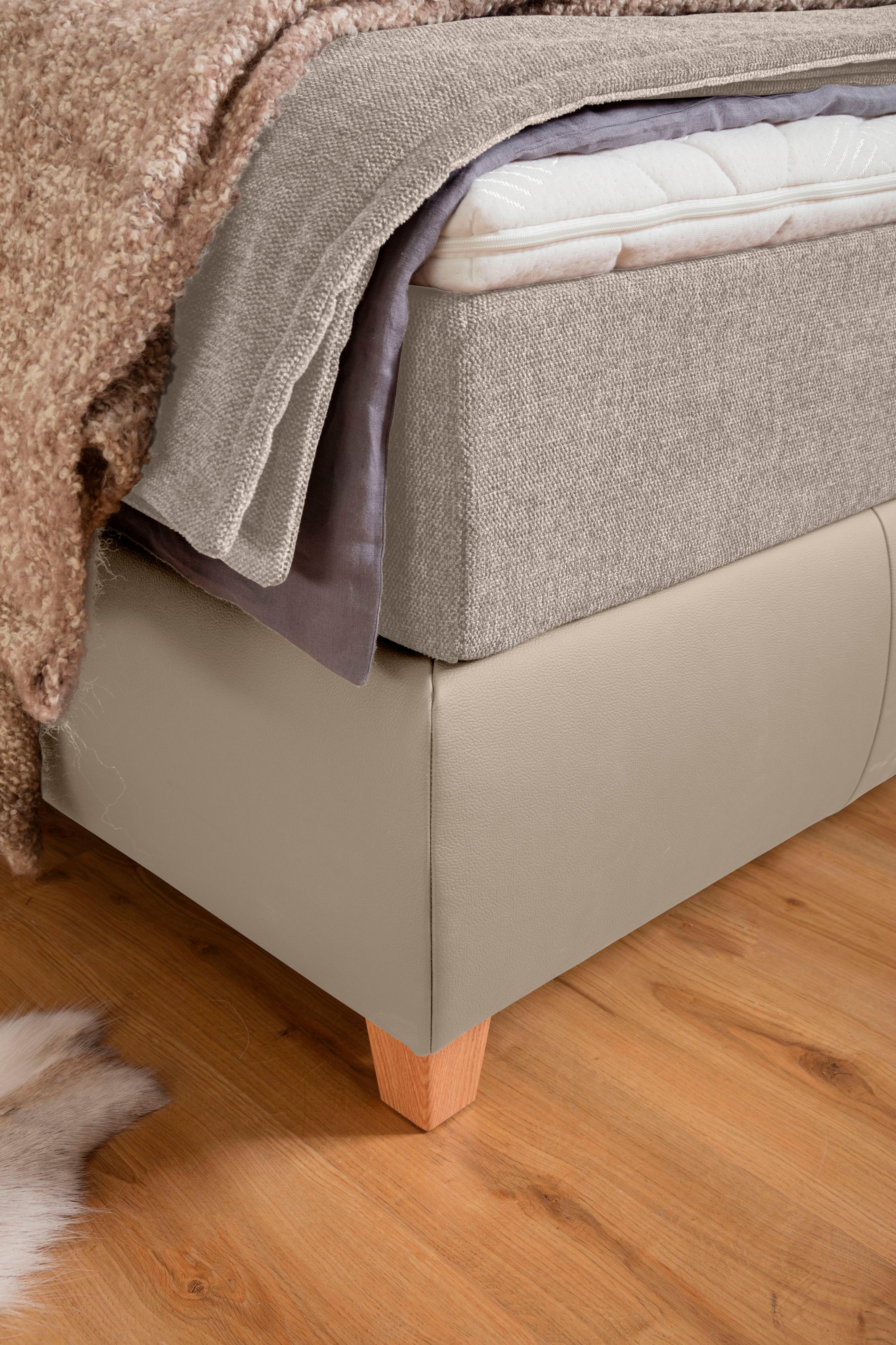 alina Boxspringbett »Luella«, ADA trendline Boxspringbett, inkl. Matratze und Viscoschaum-Topper
