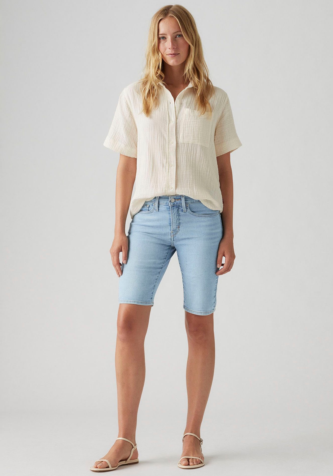 Levi's® Shorts »SHAPING BERMUDA«, Sommerhose im Five-Pocket Style
