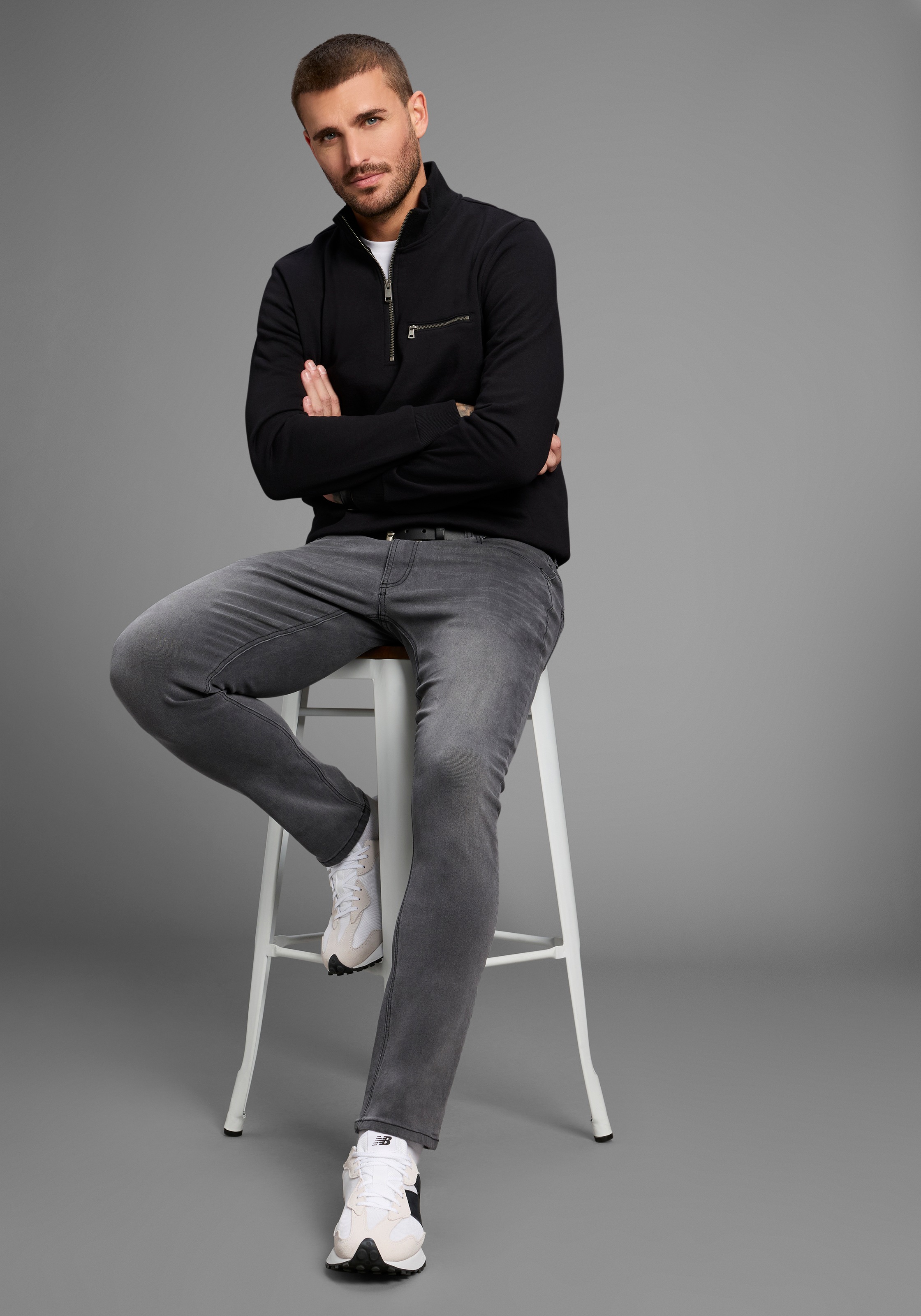 Slim-fit-Jeans BRUNO BANANI "Grady", Herren, Gr. 34, Länge 34, dunkelgrau, Obermaterial: 70% Baumwolle, 28% Polyester, 2% Elasthan, unifarben, schmal lang, Jeans Slim-fit-Jeans, schmale Beinweite, niedrige Leibhöhe, figurbetonte Silhouette 3