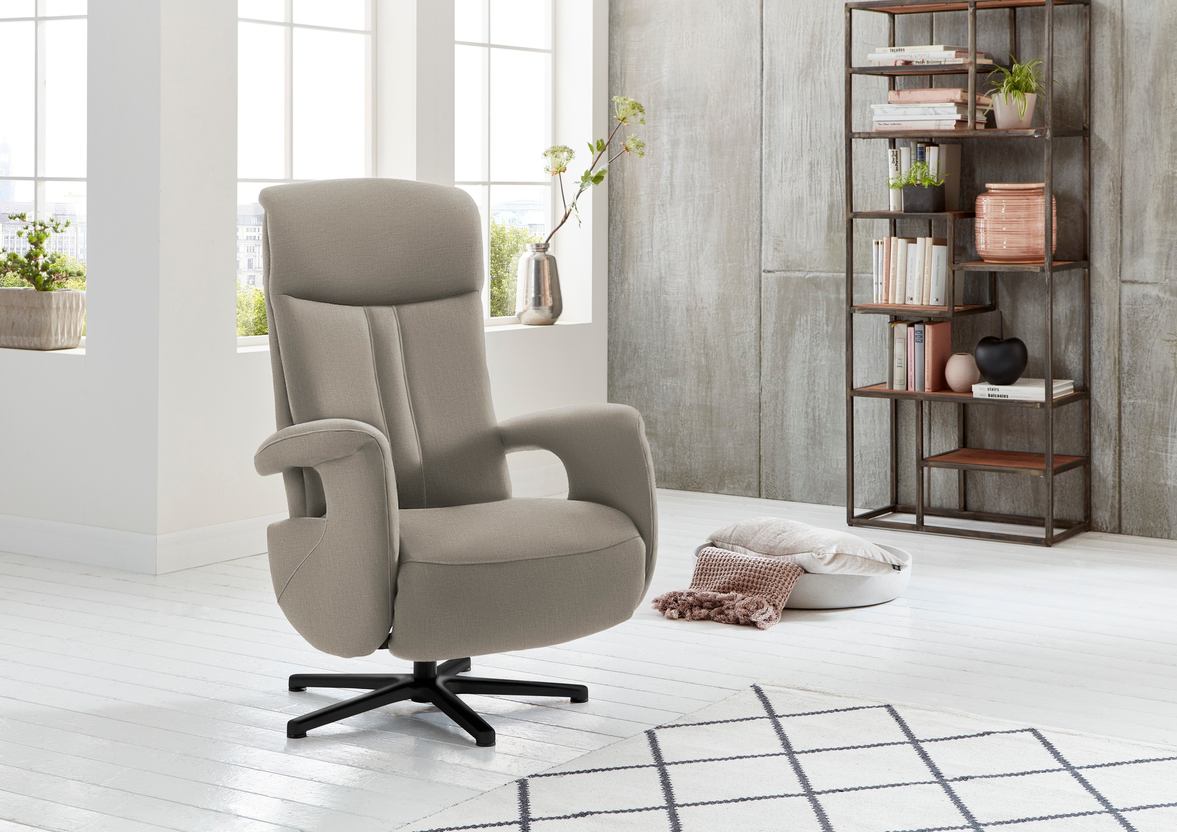 Die PlanBar Relaxsessel »MP-RS18073«, 360° drehbar, inkl. man. Kopfpolsterverstellung u. Relax-Funktion
