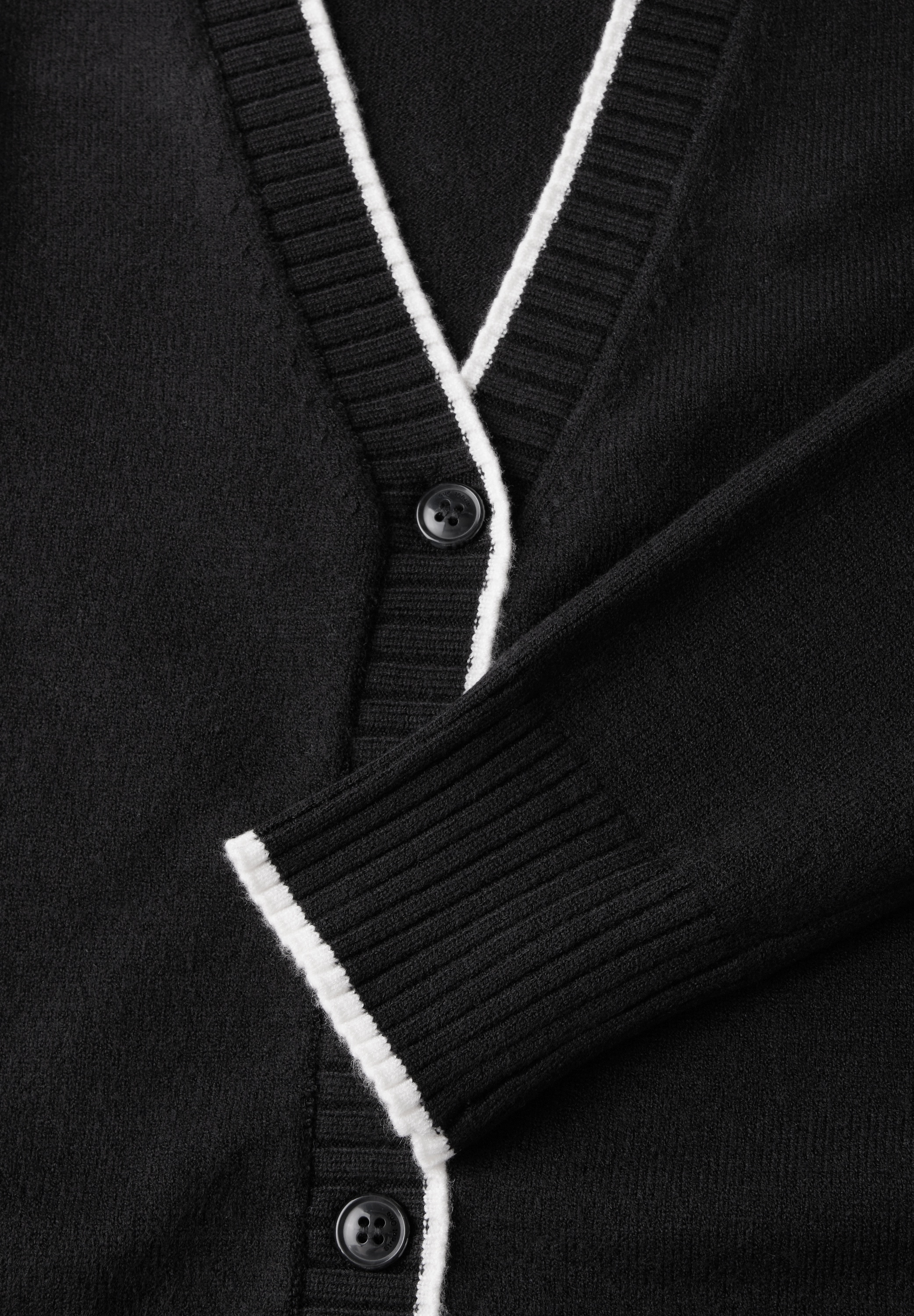 STREET ONE Cardigan, mit V-Ausschnitt