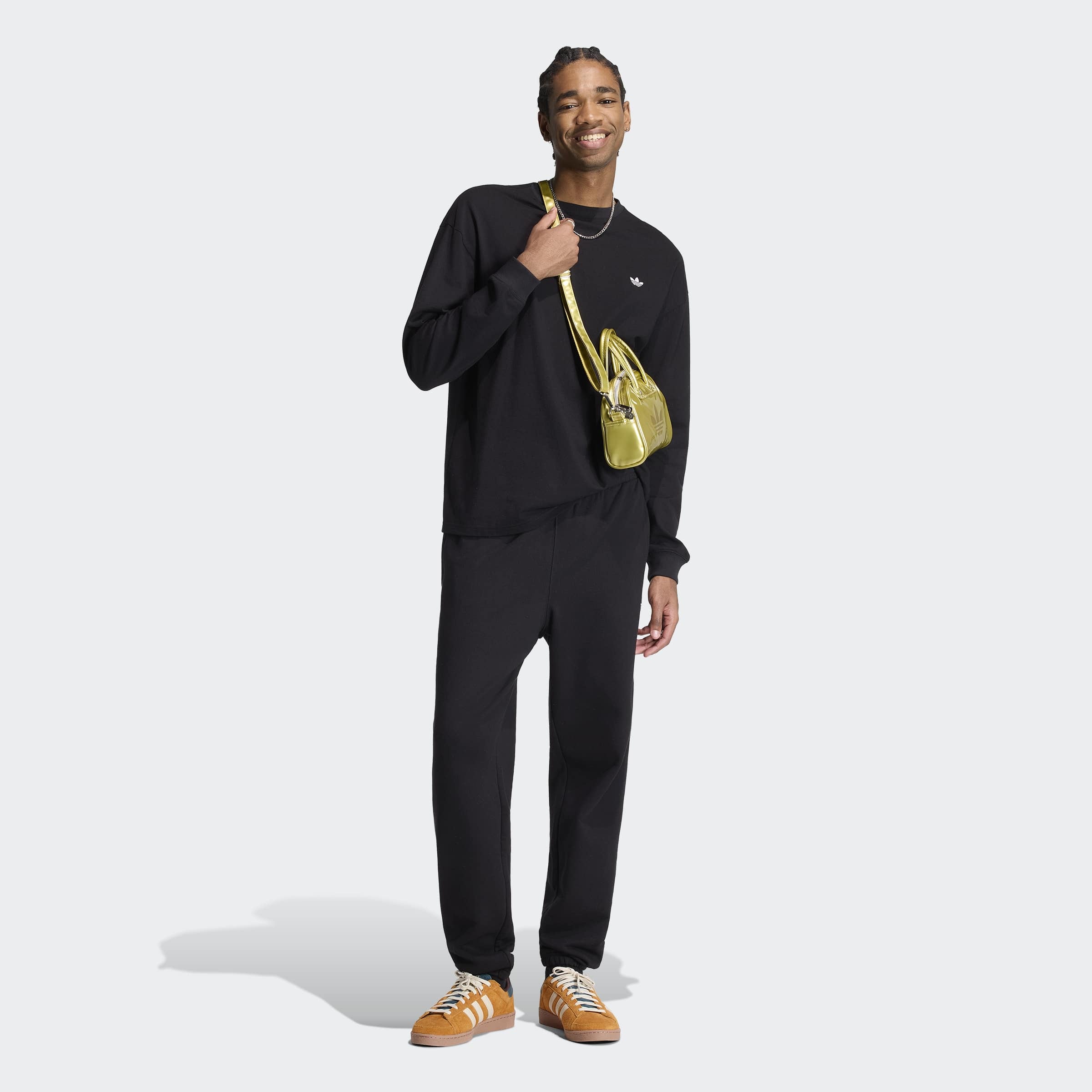 adidas Originals T-Shirt »TREFOIL ESSENTIALS LONGSLEEVE« mit Rundhalsausschnitt, in normaler Länge, Kurzarmdesign