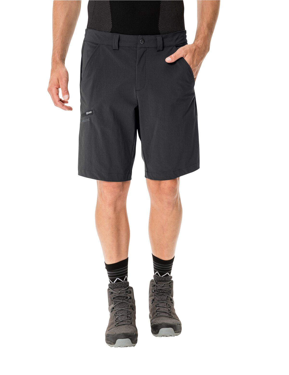 VAUDE Bermudas "MENS FARLEY STRETCH BERMUDA II" kurze Hose für aktive Freizeitgestaltung, aus Polyamid und Elasthan