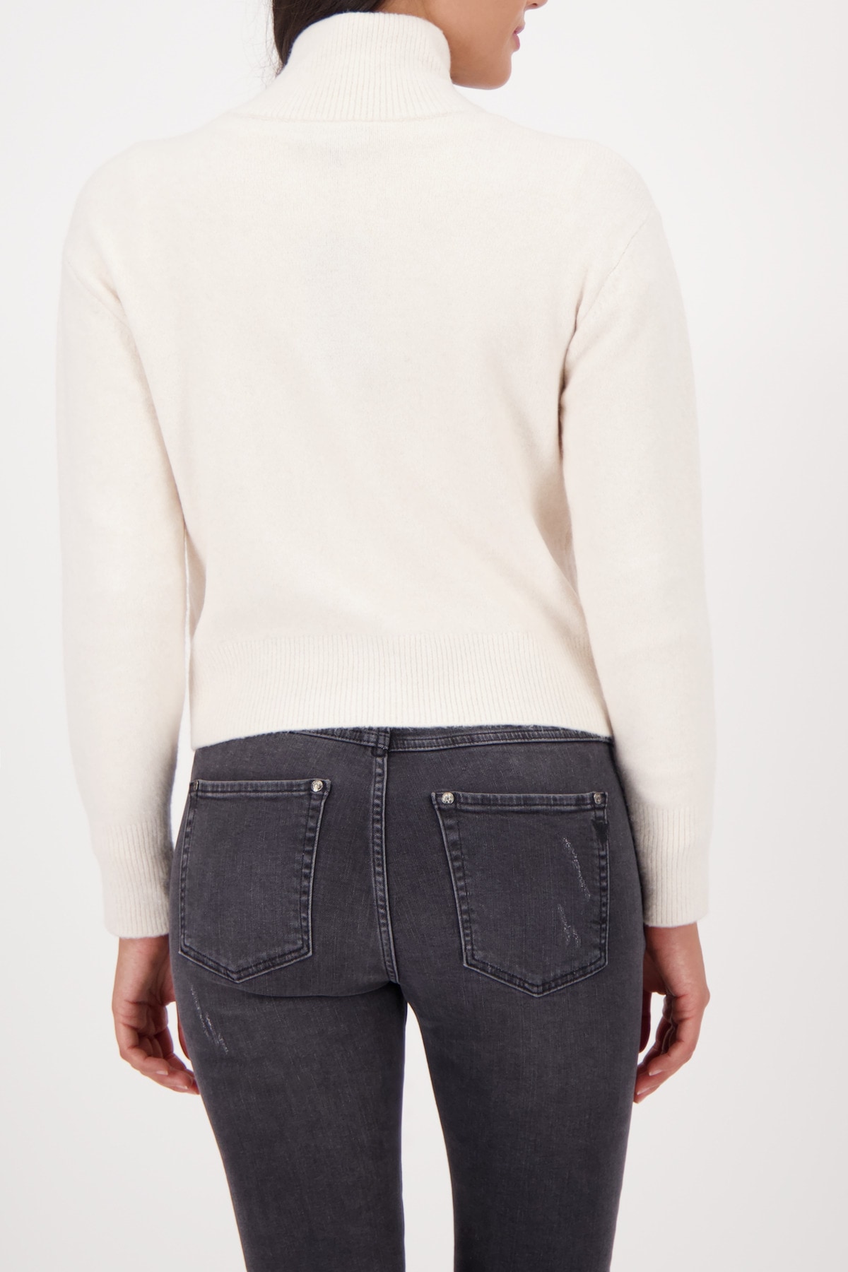 Monari Strickjacke »Jacke Strickjacke« Körpernahe Passform mit Stehkragen