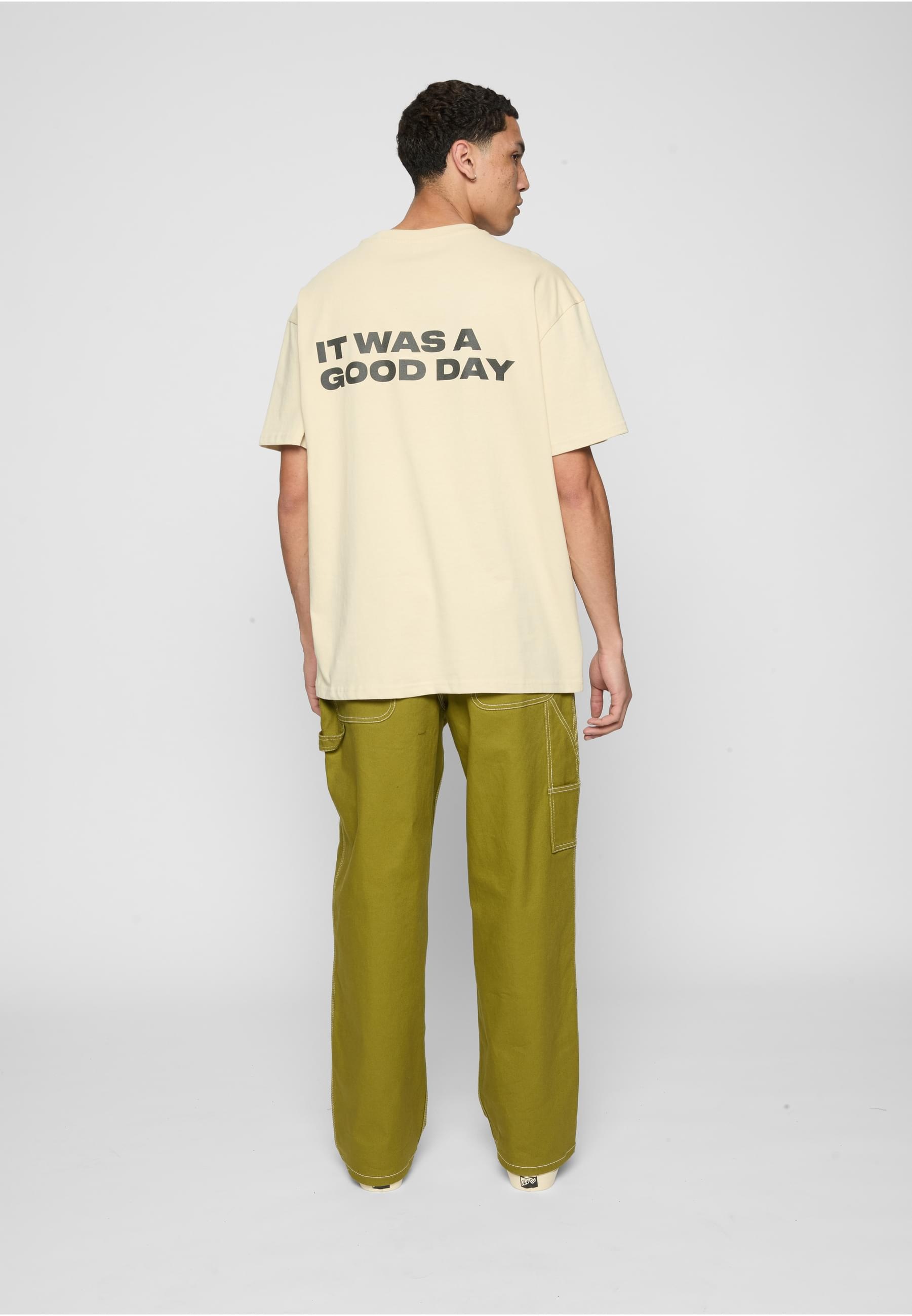 MisterTee T-Shirt »MisterTee Herren Ice Cube It's a good day Oversize Tee«, (1 tlg.)