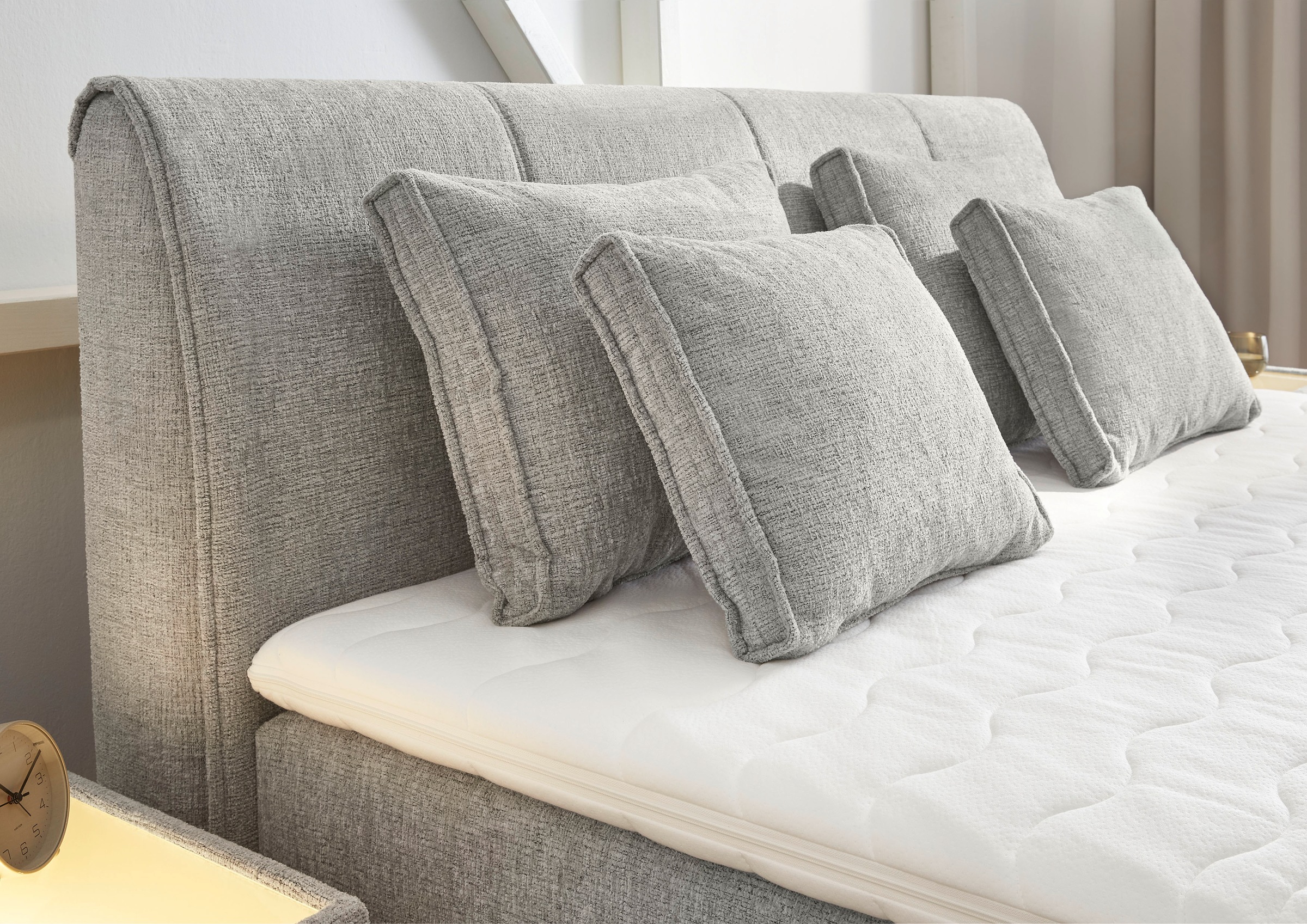 Jockenhöfer Gruppe Boxspringbett »"Carla", OTTOs Choice! Topseller, wahlweise mit oder ohne Bettkasten«, inkl. 4 Kissen, erhältlich in den Breiten 160 & 180cm