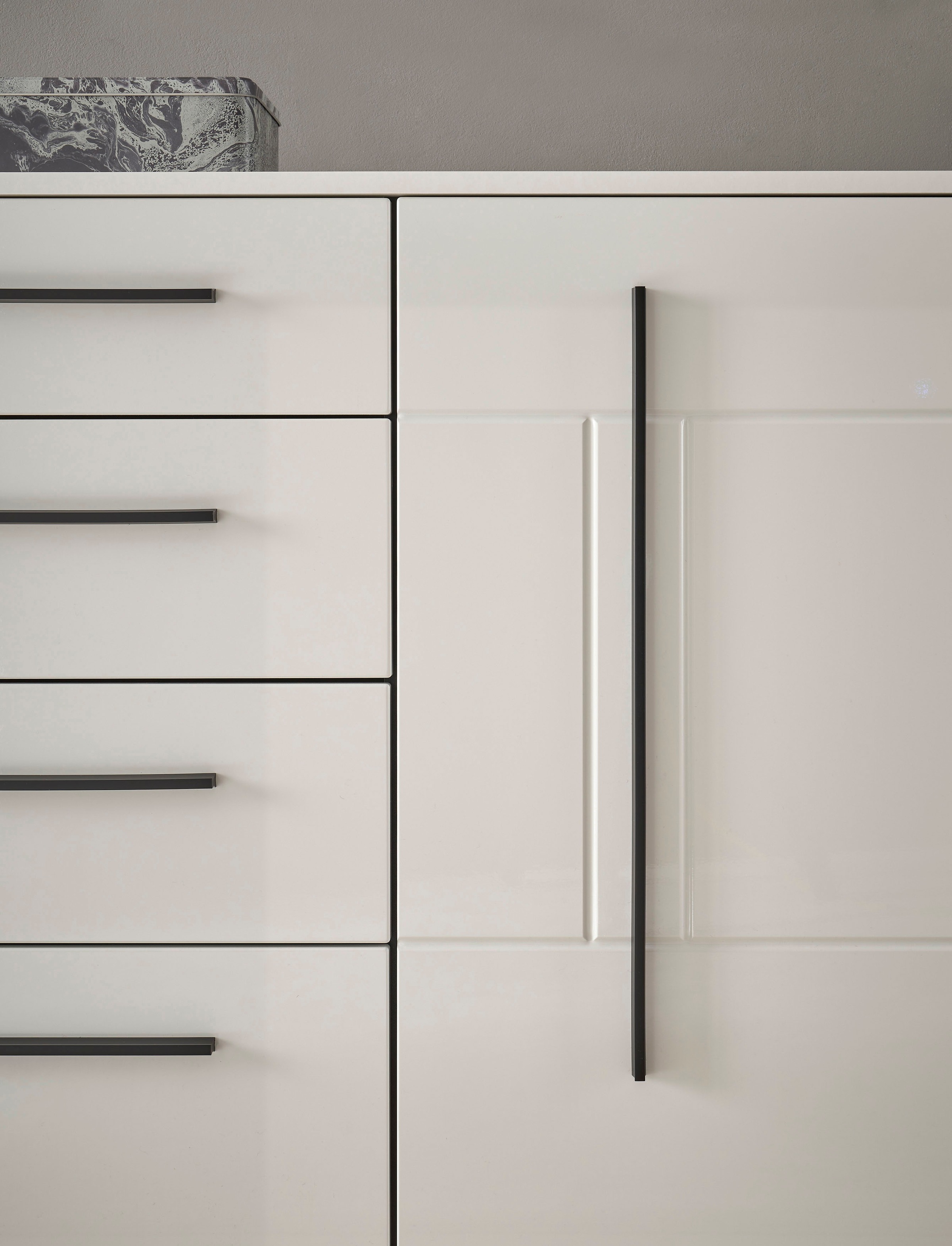 INOSIGN Wohnwand »Cantara, moderne Anbauwand, Wohnzimmer-Set, in Eiche Evoke oder Weiß«, (Set), enthält zwei Vitrinen, ein Sideboard und ein Wandboard