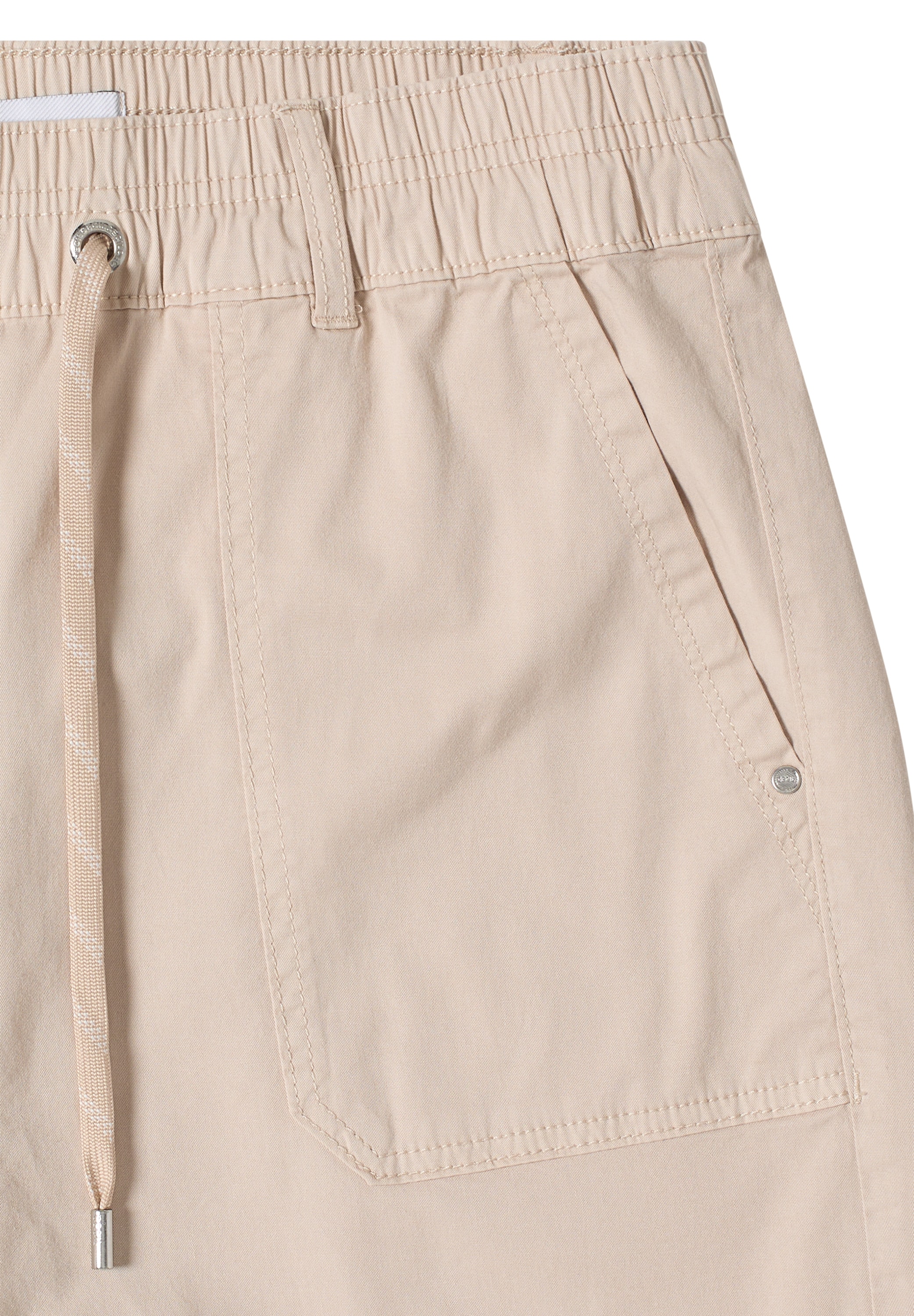 Cecil Shorts  Middle Waist