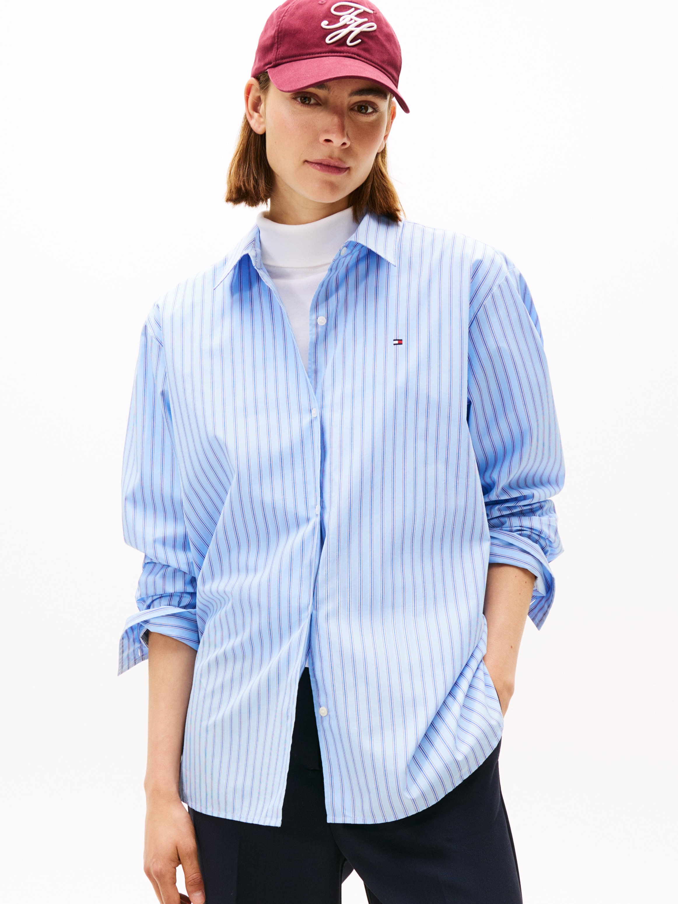 Tommy Hilfiger Hemdbluse "ESS POPLIN EASY FIT SHIRT" mit abgerundetem Saum günstig online kaufen
