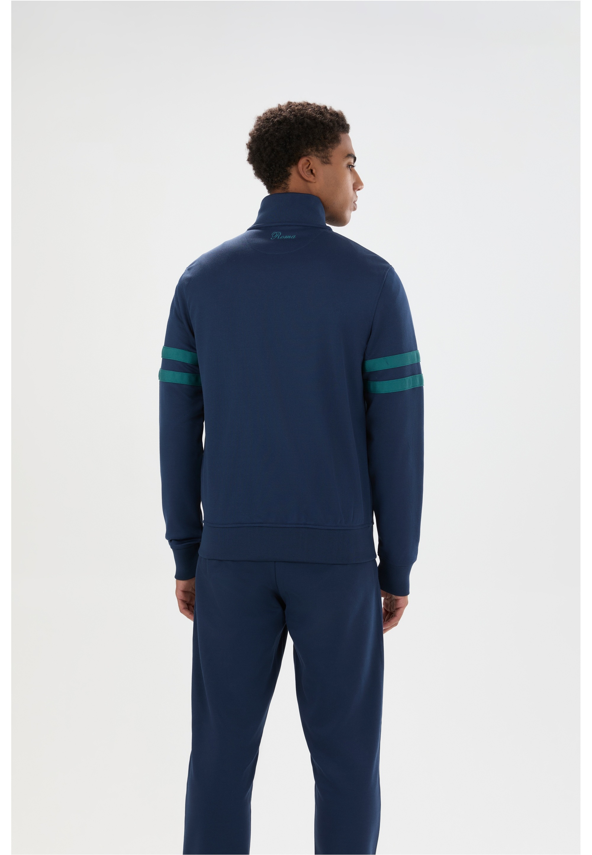 Ellesse Sweatshirt »Roma«, im lässigen Design
