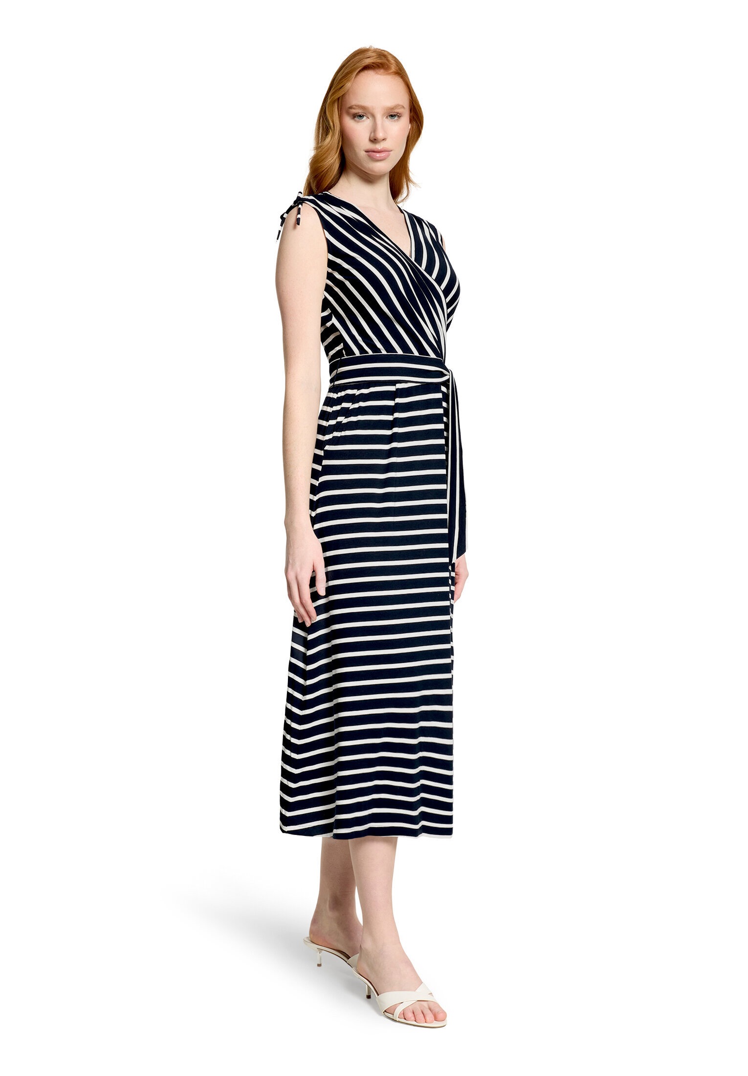 Betty Barclay Jerseykleid »Damen ohne Arm« Eingrifftaschen