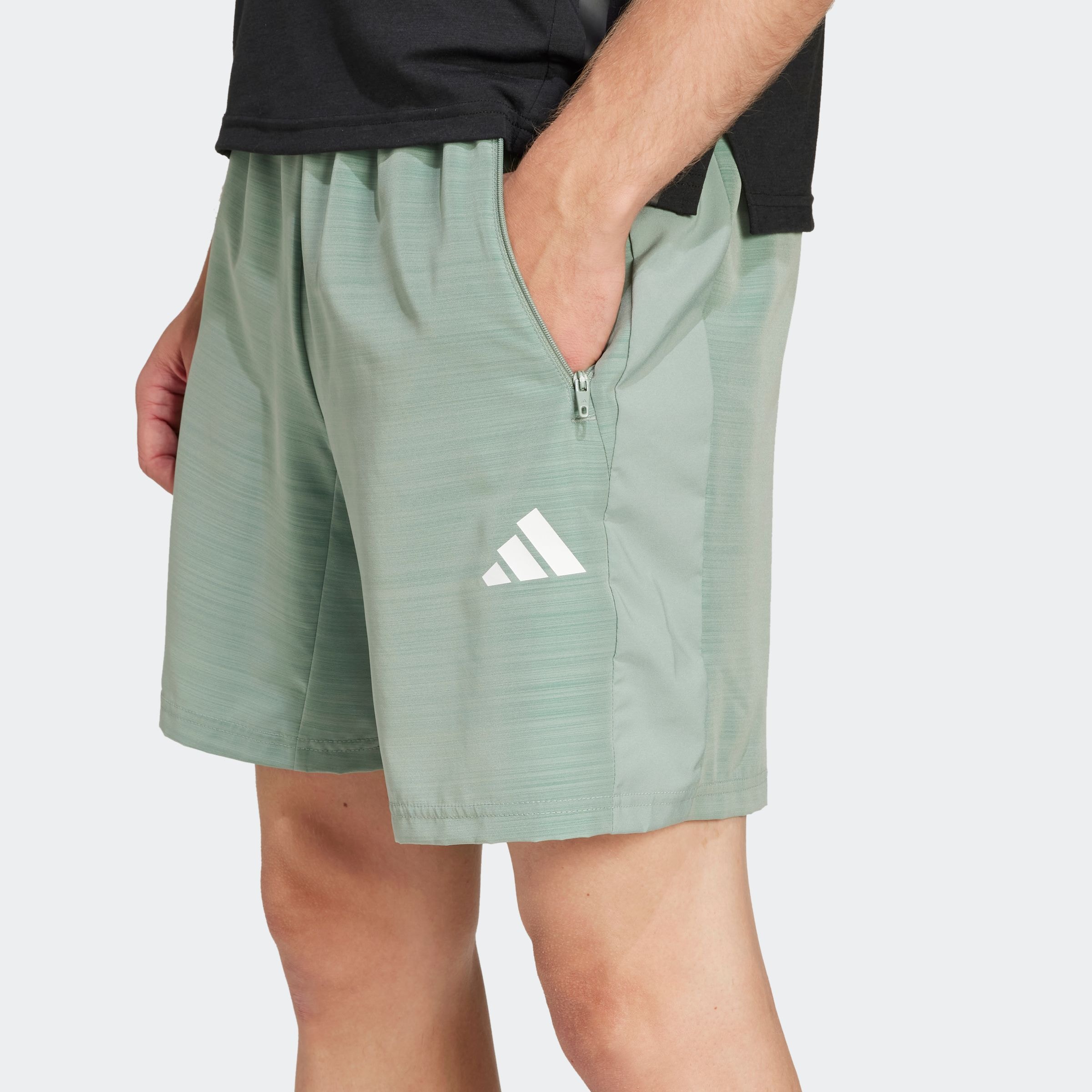 adidas Performance Shorts »TR-ES WV MEL S«, (1 tlg.), Trainingsshorts, meliert, leicht & atmungsaktiv