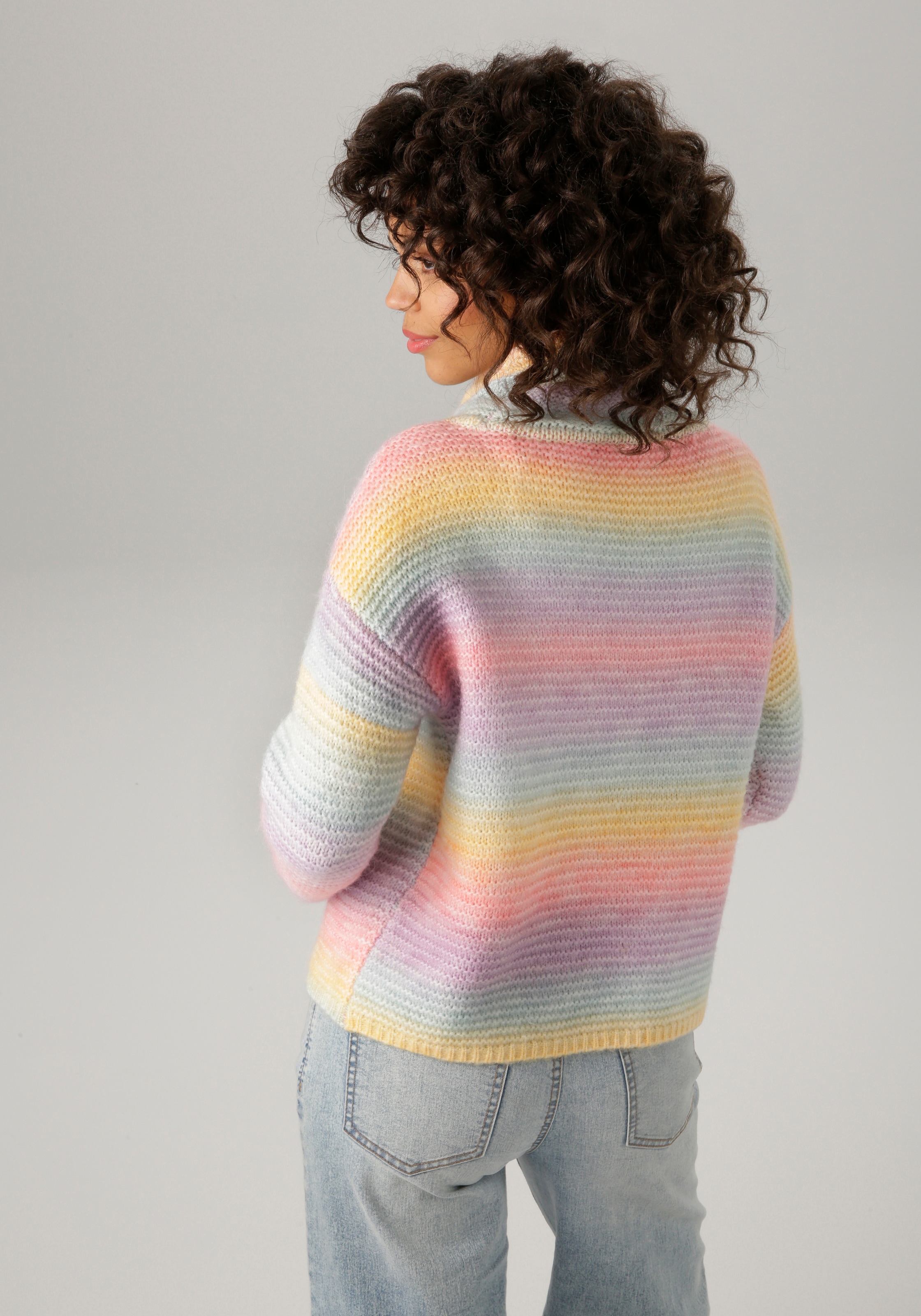 Aniston CASUAL Strickpullover, aus regenbogenfarbenem Space-Garn - NEUE KOLLEKTION