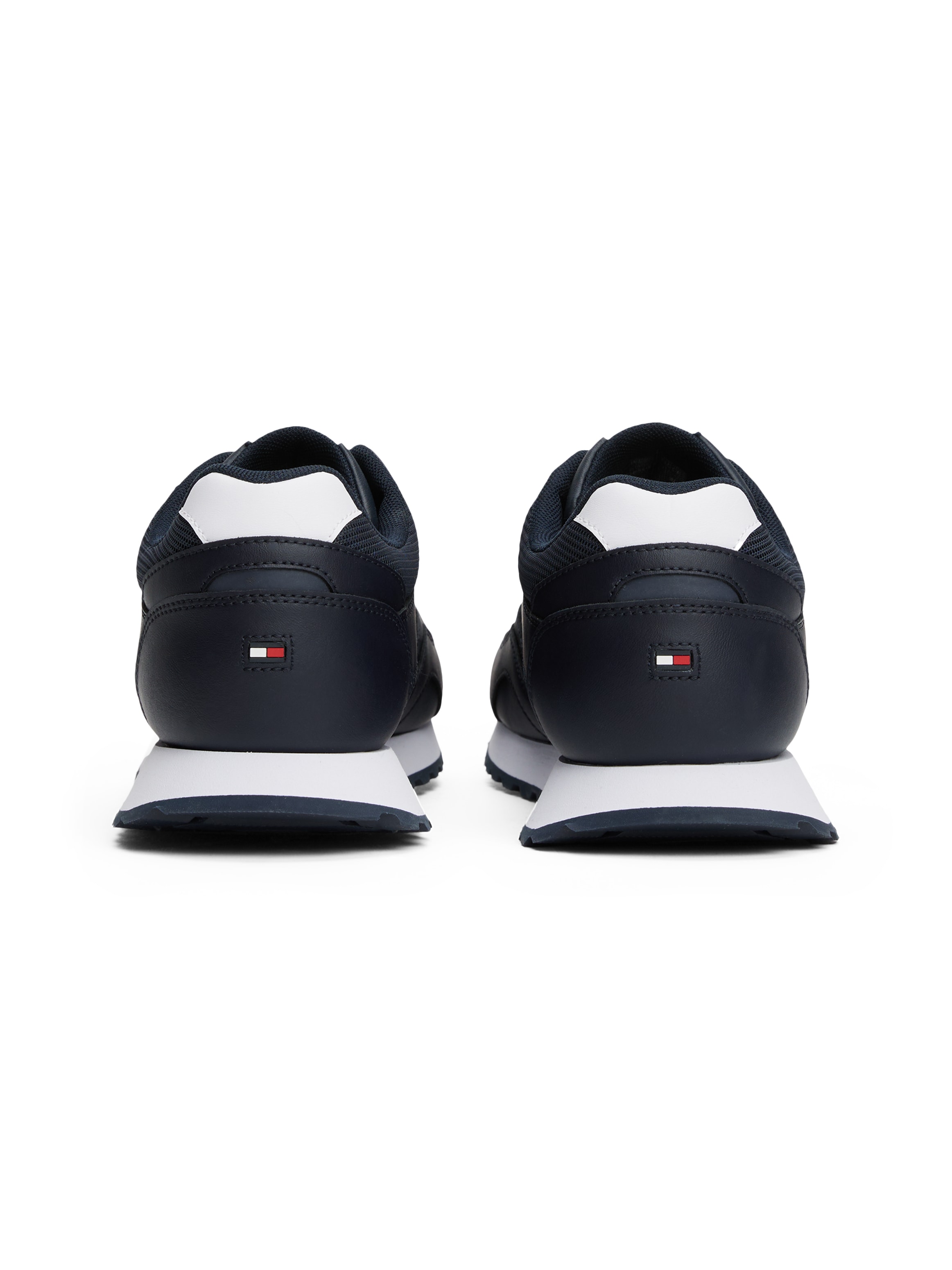 Tommy Hilfiger Sneaker »NEW RUNNER EVA LTH ESS«, Freizeitschuh, Halbschuh, Schnürer mit sportiver Lochung