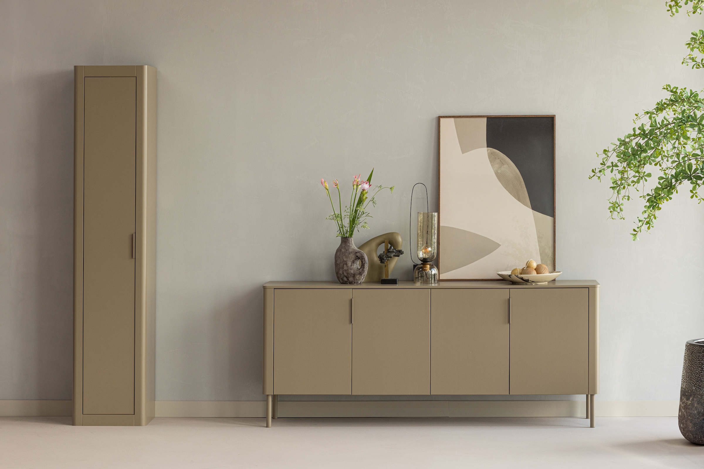 WOOOD Mehrzweckschrank "Gunnar FSC Mix Kiefernholz mit sichtbare Maserung 45x39x217 cm" Tragkraft 30 kg, abgerundete Ecken, Wandbefestigung empfohlen