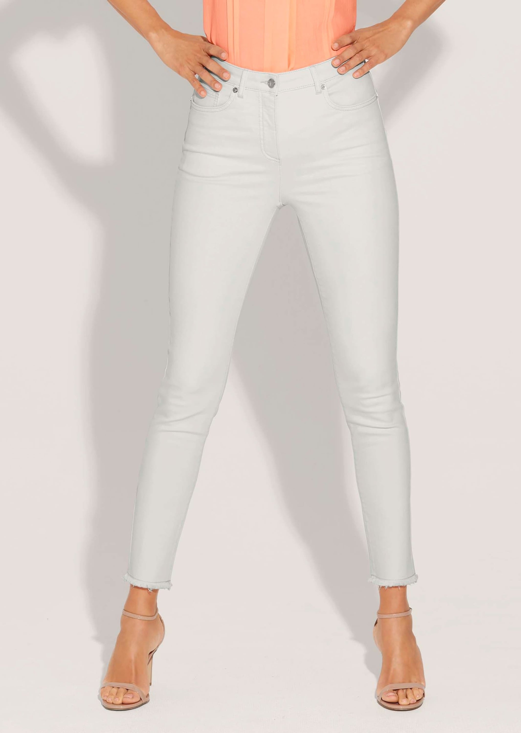 MADELEINE Regular-fit-Jeans »Jeans Mid Waist Skinny-Hose mit Fransen«