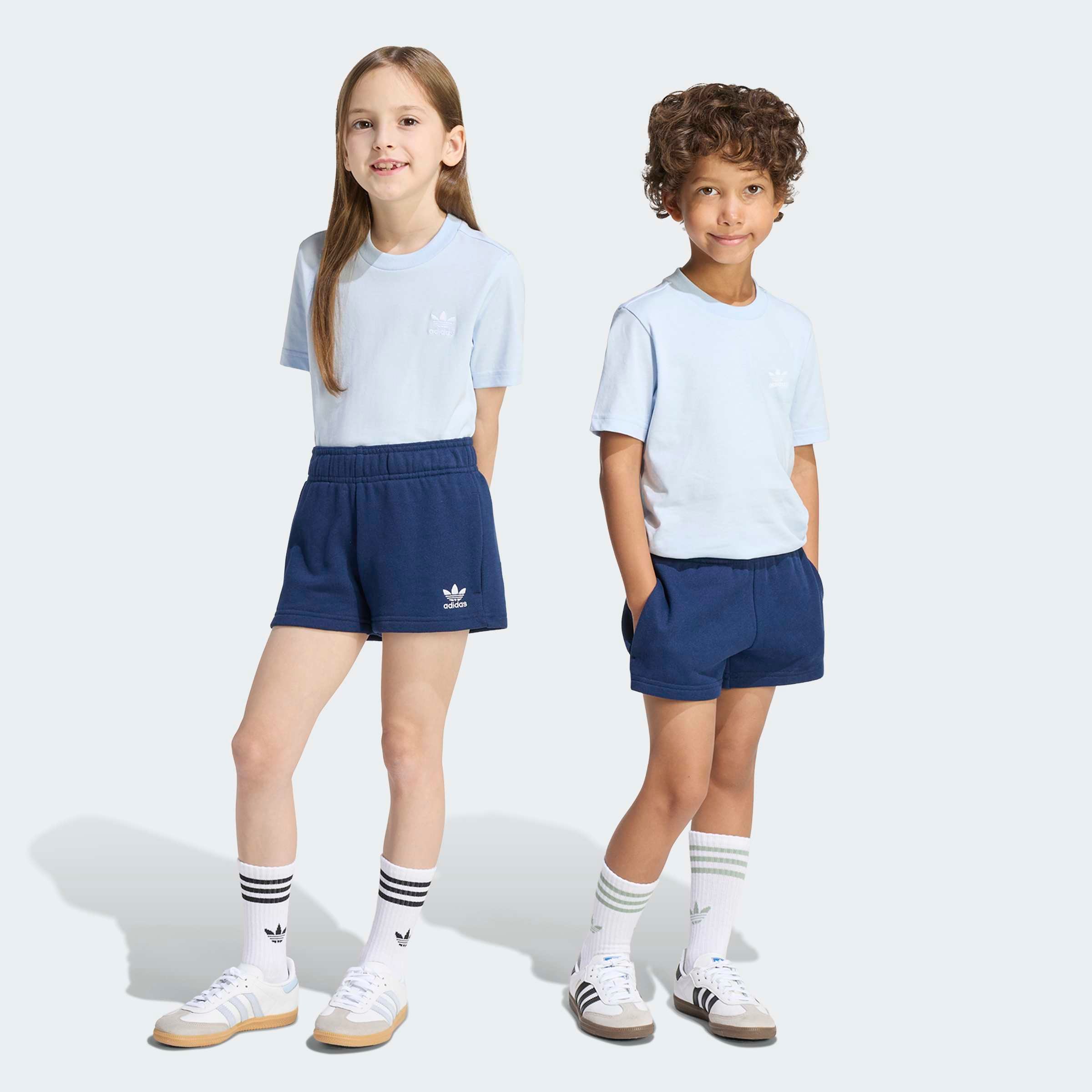 adidas Originals T-Shirt & Shorts "KIDS UND SET"