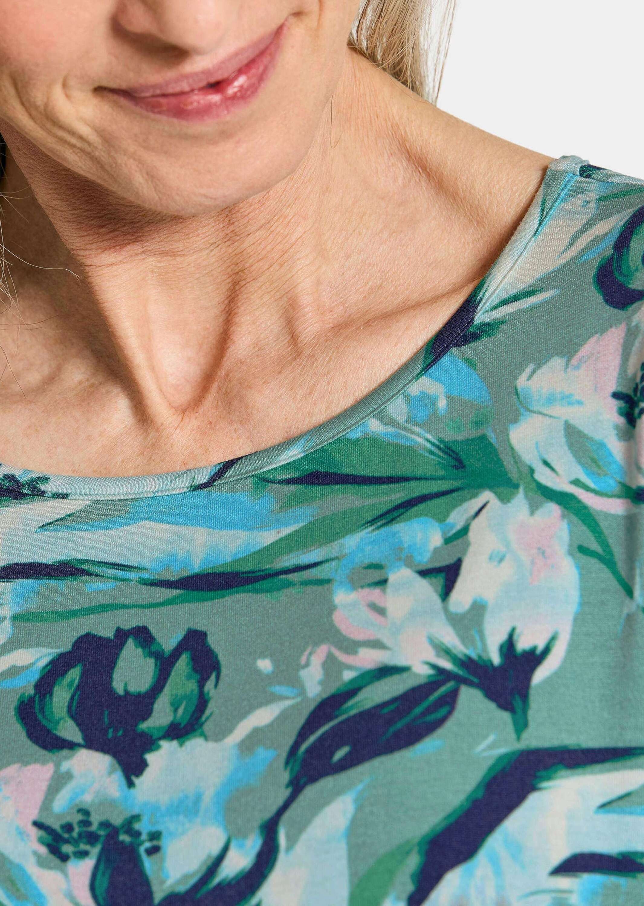 GOLDNER Kurzarmshirt »Kurzgröße Jersey-Shirt mit Blumenmuster«