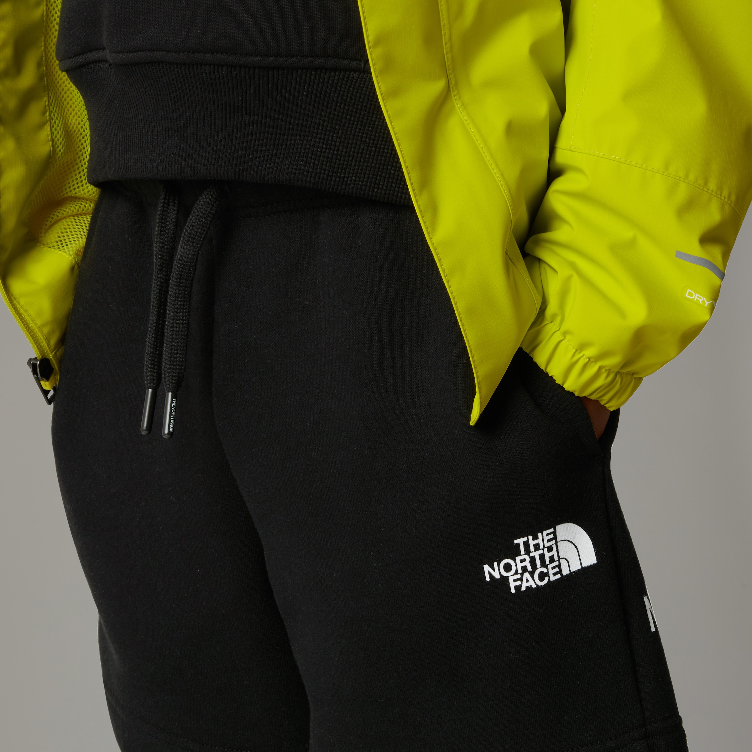 The North Face Sweatshorts »Regulär geschnittene Baumwoll-Shorts für Jungen«, (1 tlg.)