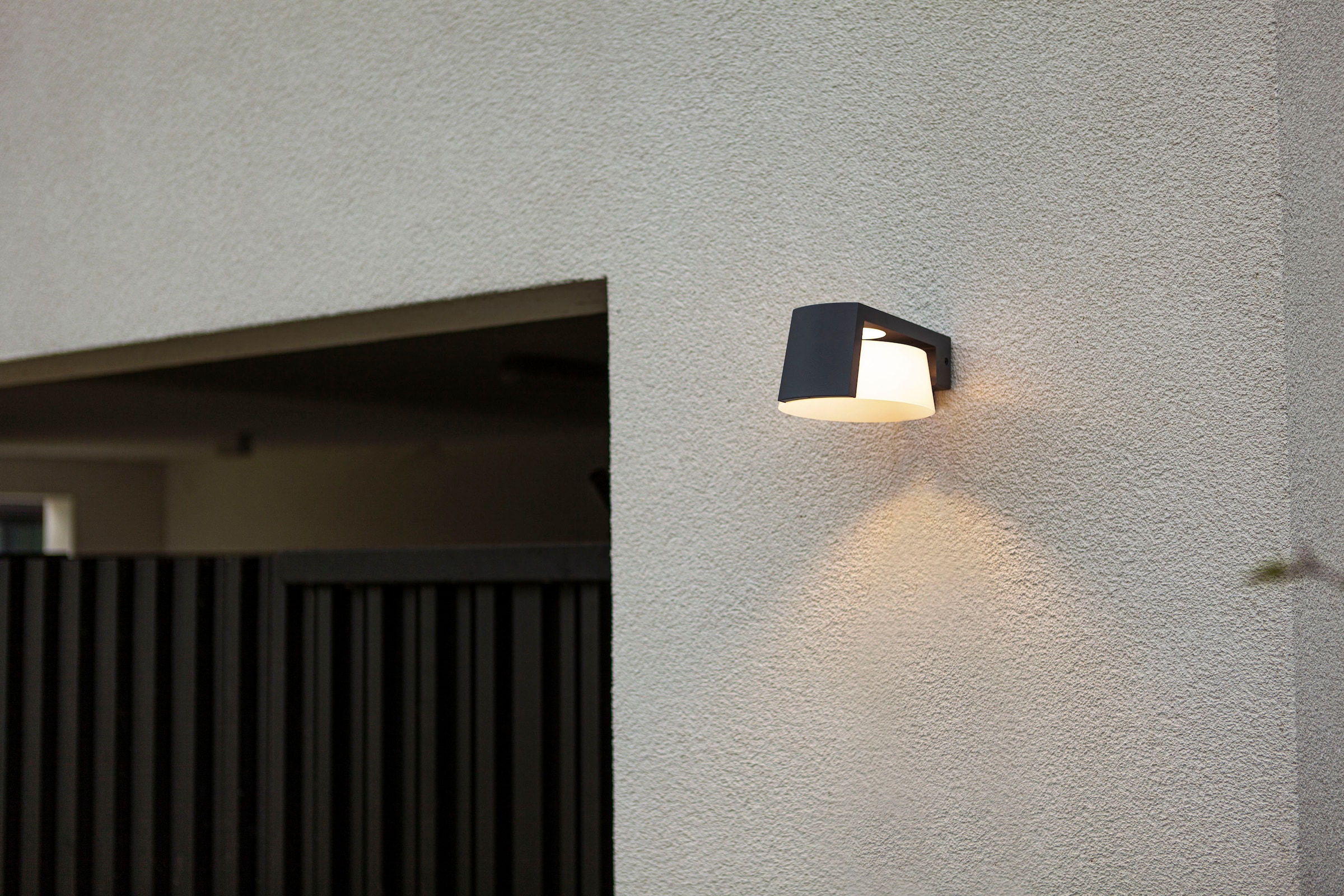 LUTEC LED Außen-Wandleuchte »MOON«, Leuchtmittel LED-Modul | LED fest integriert