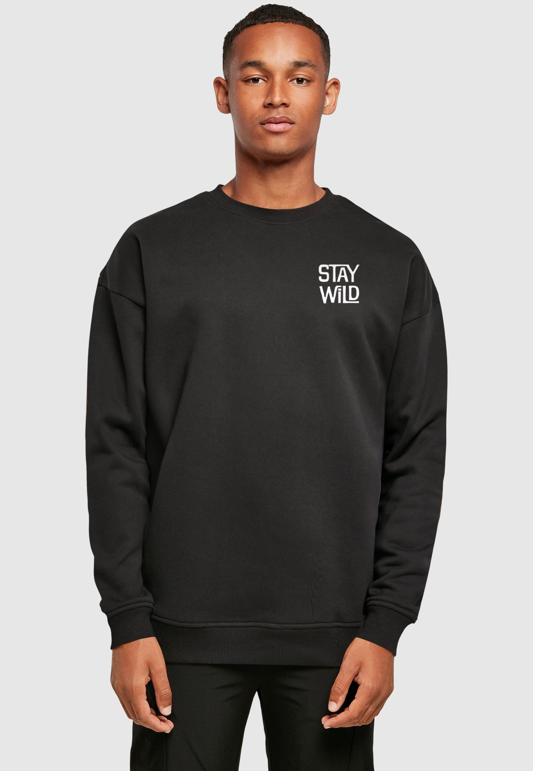 Merchcode Rundhalspullover »Merchcode Wording - Stay Wild Crewneck«, (1 tlg.)