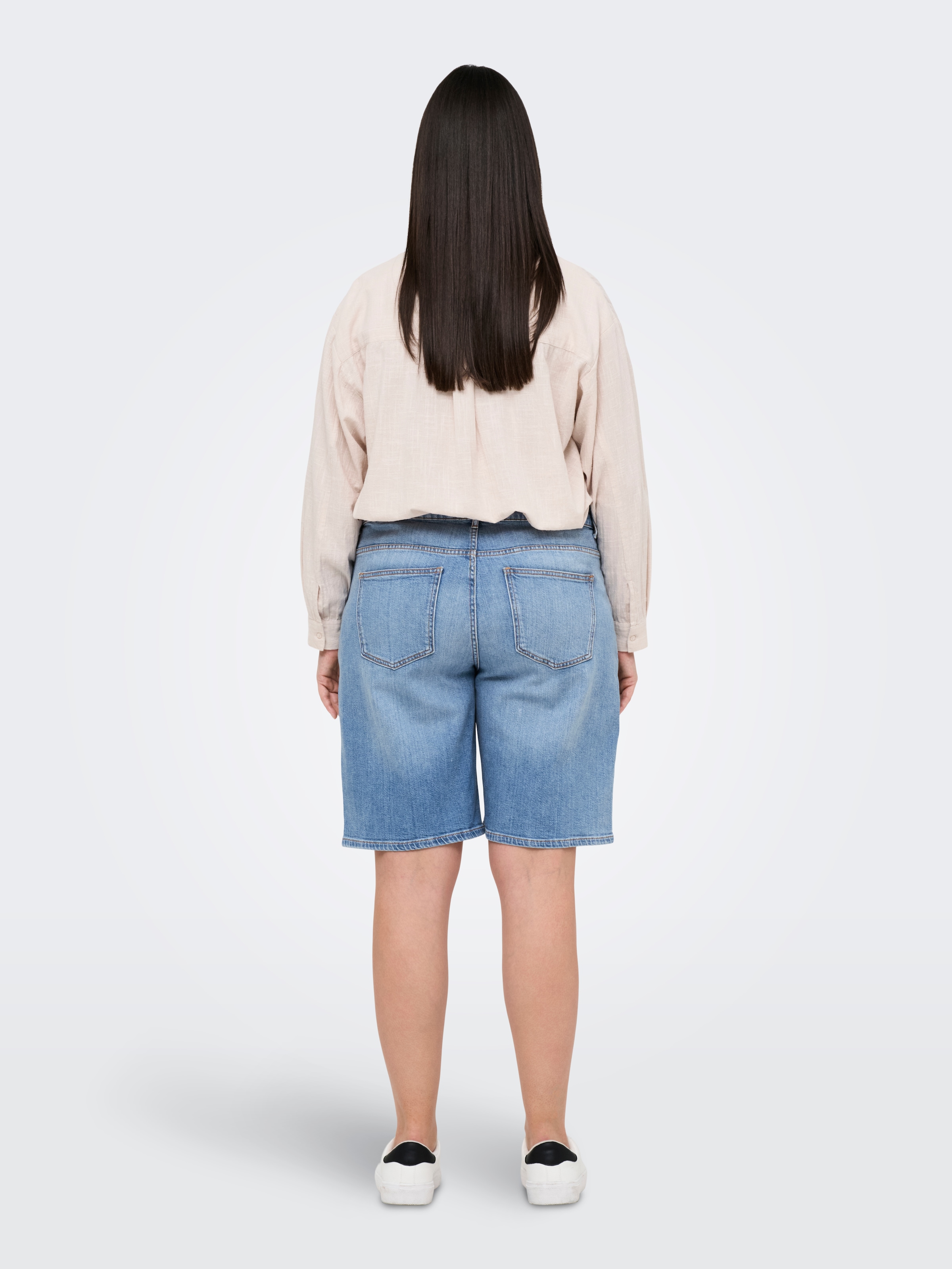 ONLY CARMAKOMA Jeansshorts »CARSONNY HW WIDE DNM SHORTS NAS843 NOOS«