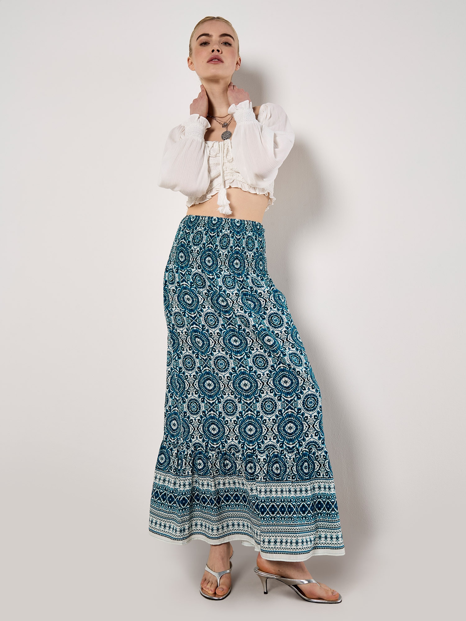Apricot Sommerrock "Gesmokter Sommerrock" mit Batikdruck