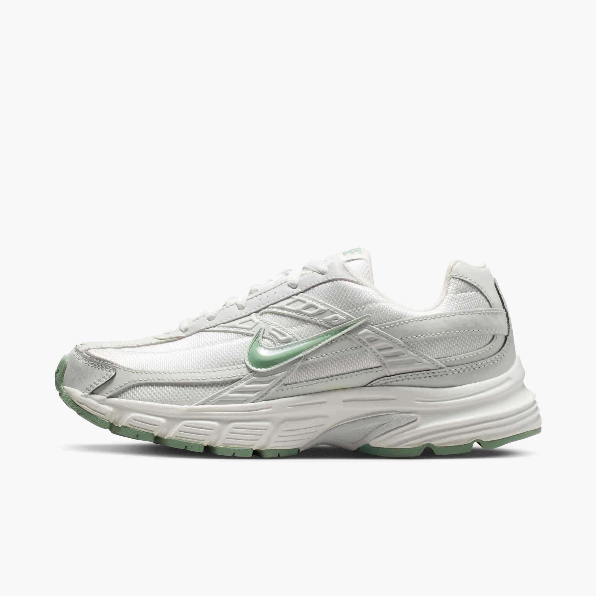 Nike Sportswear Sneaker »Initiator«  inspiriert vom Design des Nike P-6000
