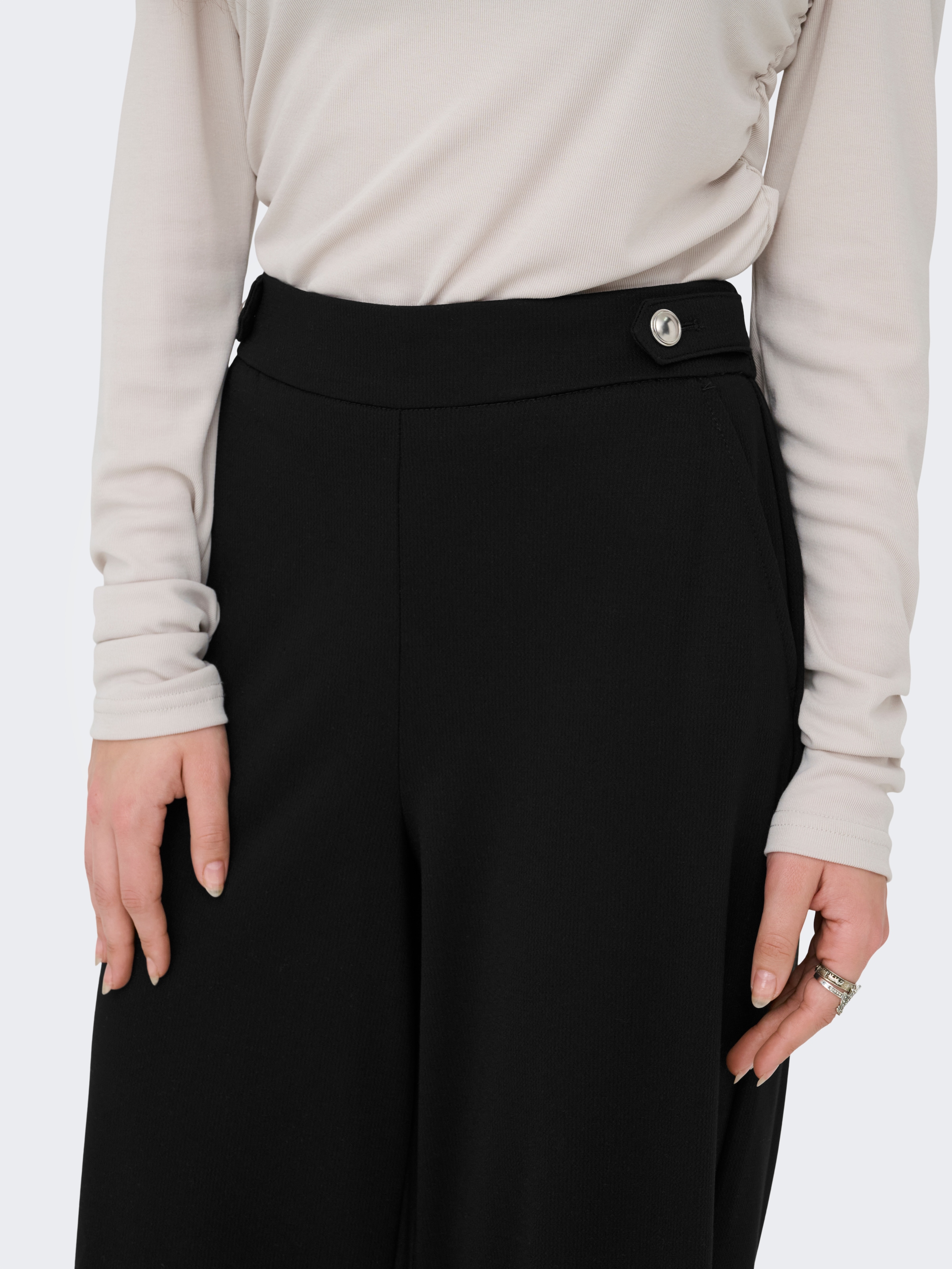 ONLY Stoffhose »ONLEVALY-LIKA LIFE HW WIDE PANT TLR«