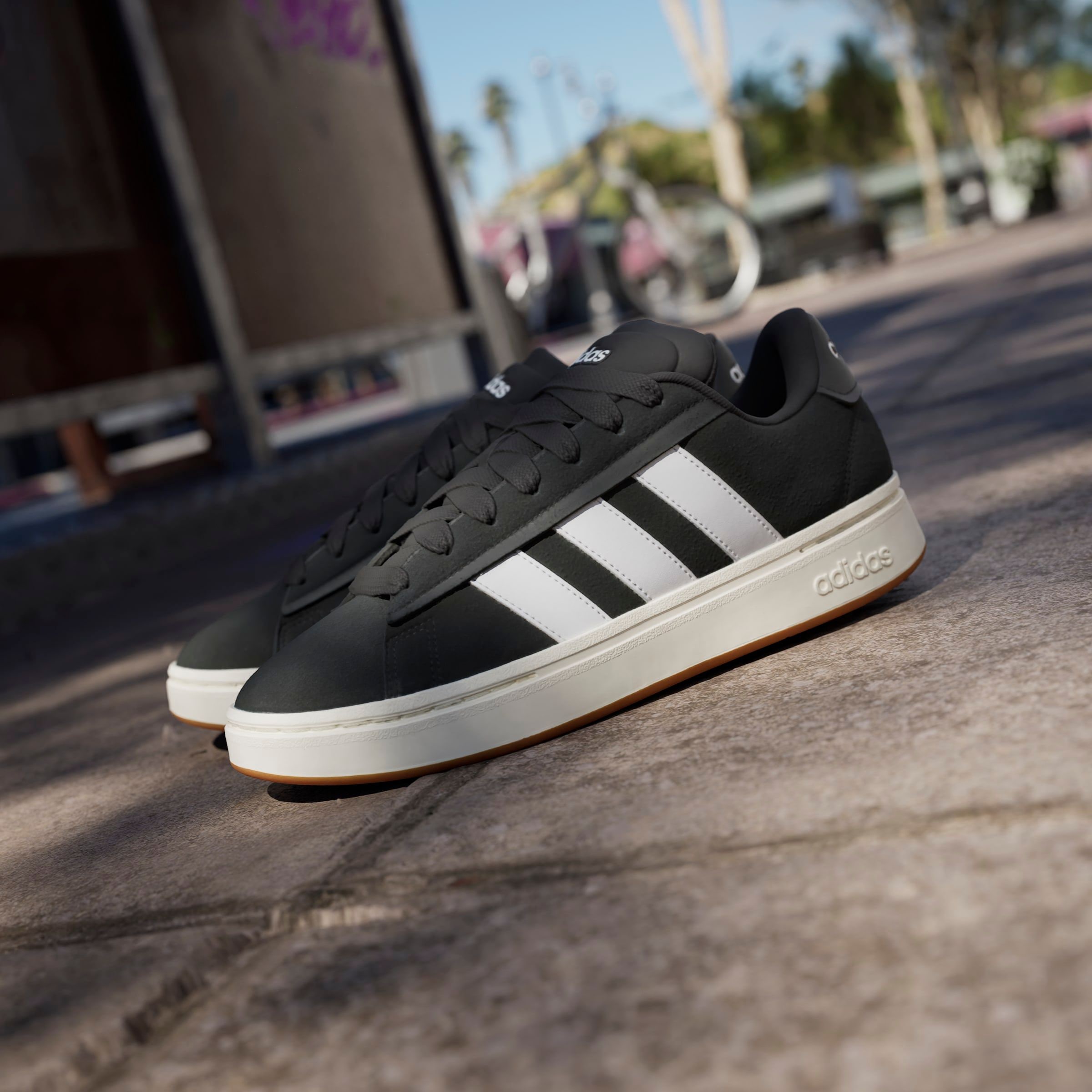 adidas Sportswear Sneaker »GRAND COURT ALPHA«, Design inspiriert vom adidas Campus 00