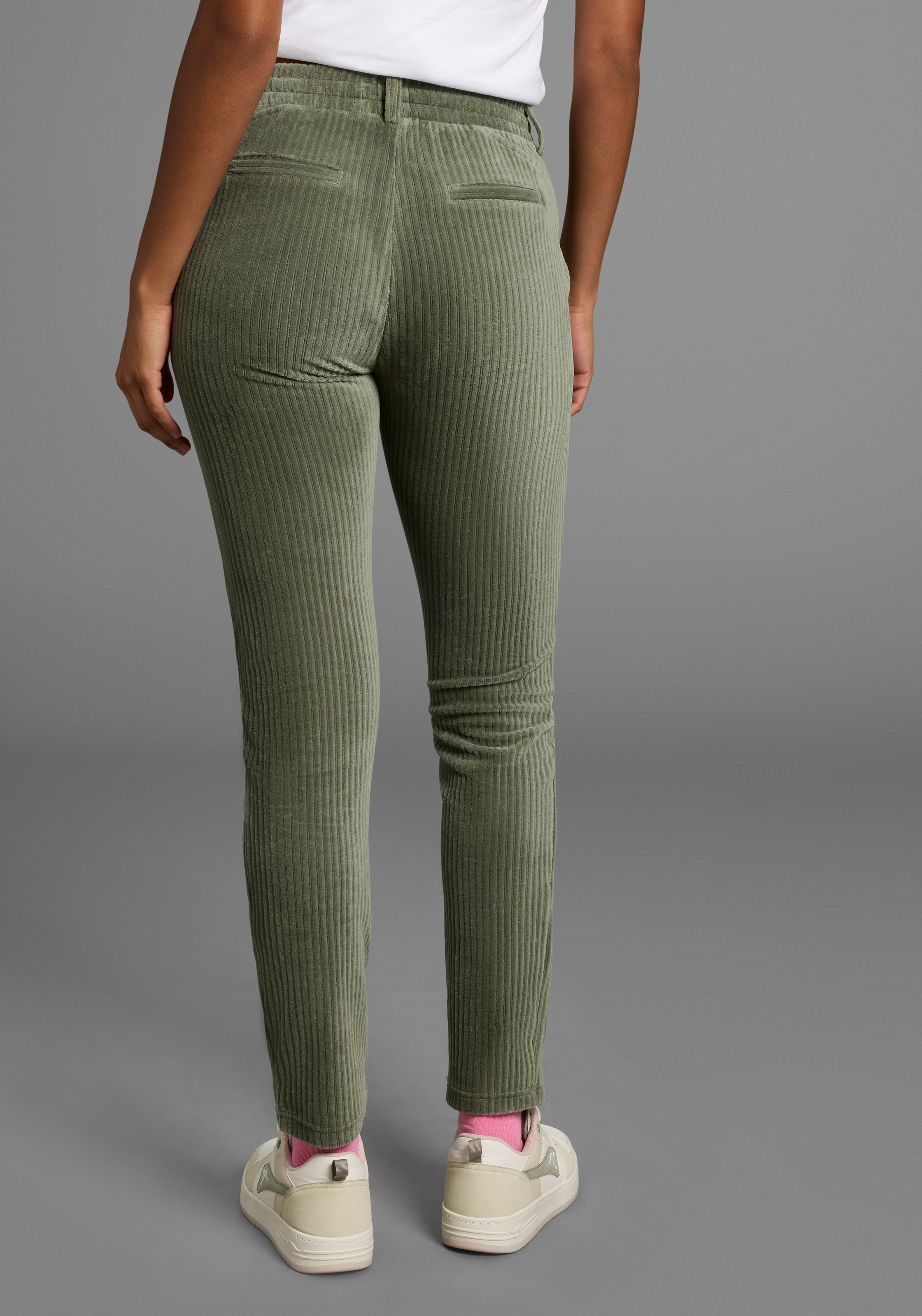 KangaROOS Jogger Pants, in Cord-Optik mit elastischem Bund günstig online kaufen
