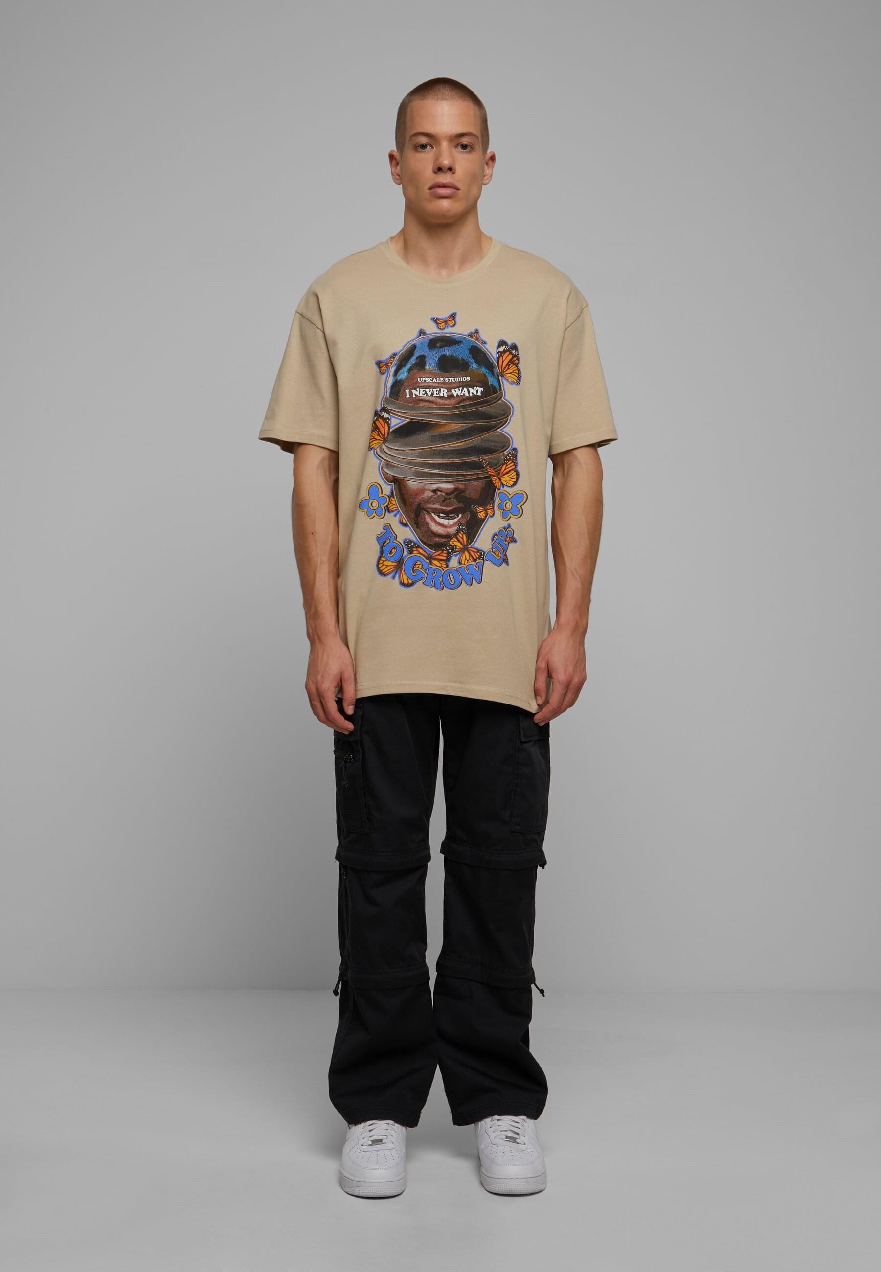Upscale by Mister Tee T-Shirt »Upscale by Mister Tee Unisex Grow Up Oversize Tee«, (1 tlg.)