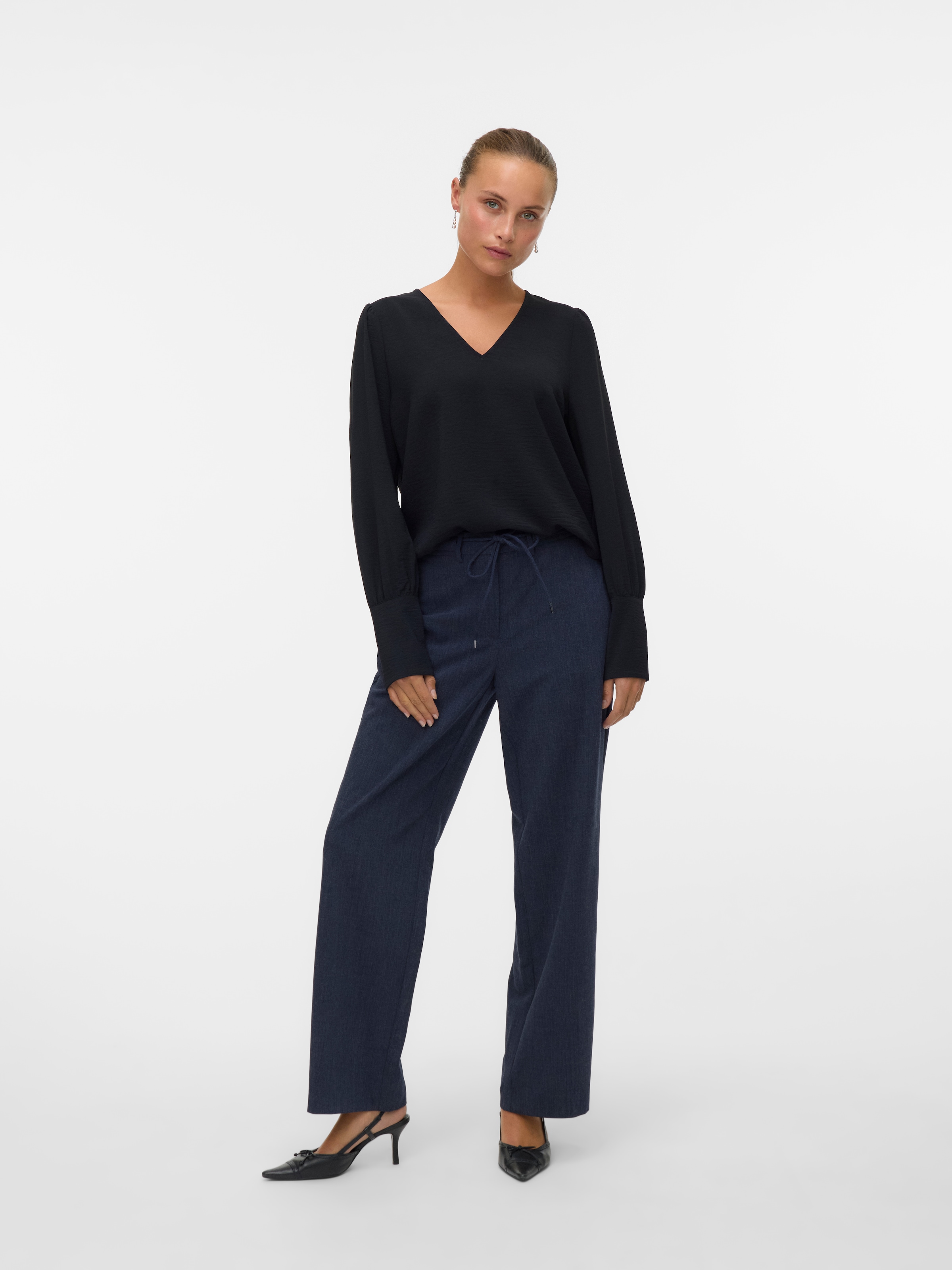 Vero Moda Langarmbluse »VMESME LS V-NECK TOP WVN GA«