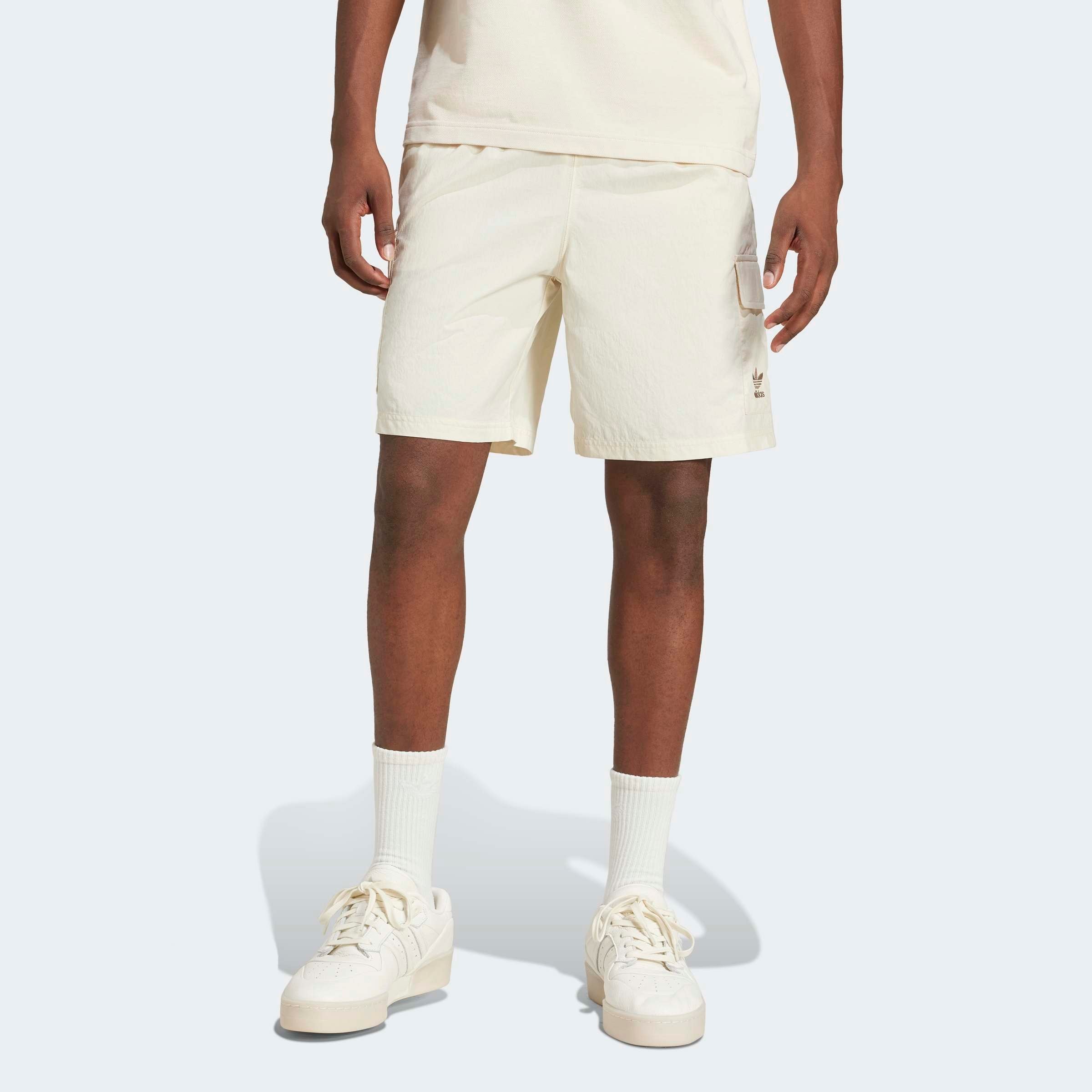 adidas Originals Shorts »ESS WVN SHORTS«