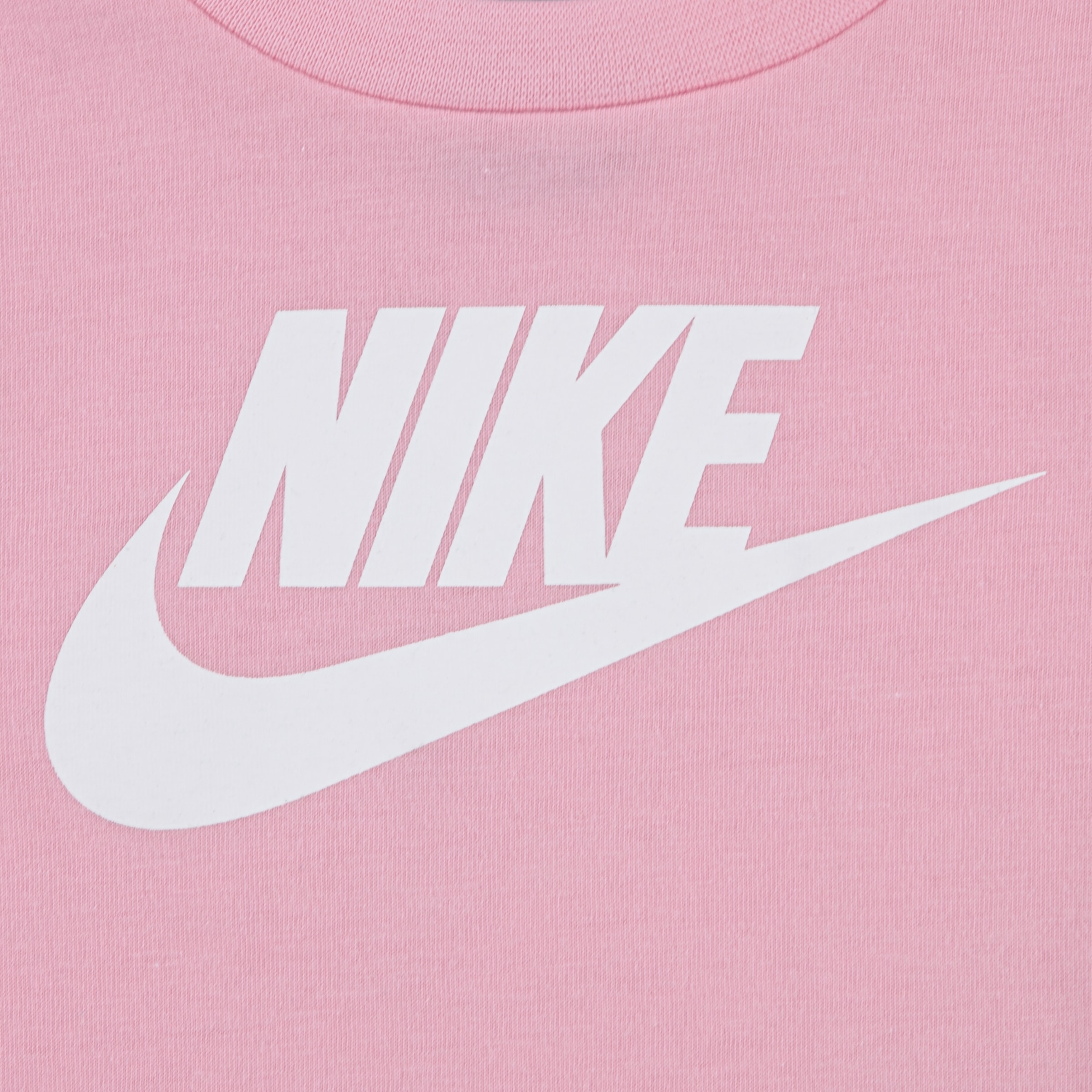 Nike Sportswear T-Shirt & Shorts »CLUB TEE & SHORT SET« 2 tlg. für Babys, 2-teiliges Set, für sportliche Aktivitäten