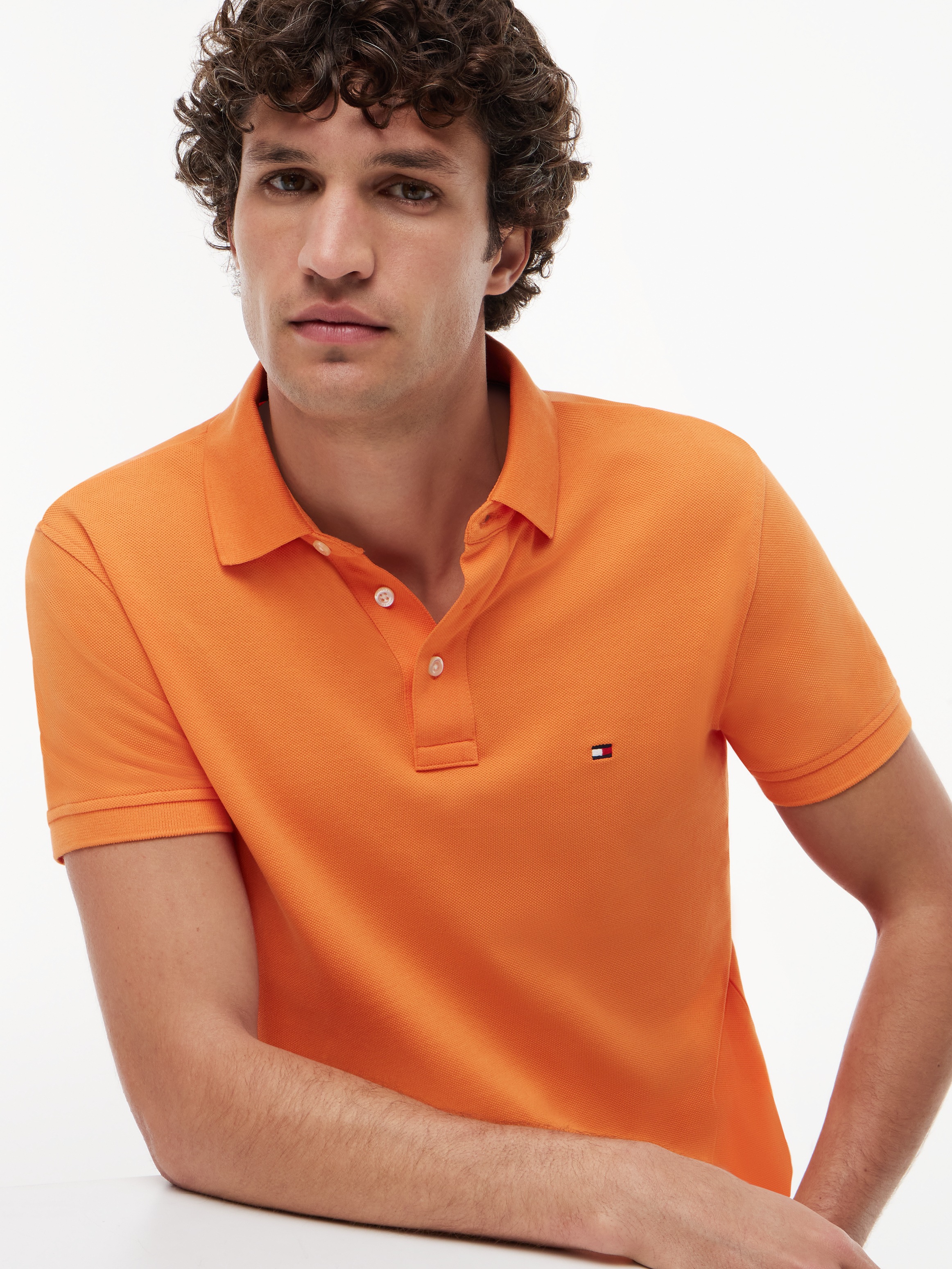 Tommy Hilfiger Poloshirt »1985 SLIM POLO« Markenstickerei, aus Baumwoll-Piqué