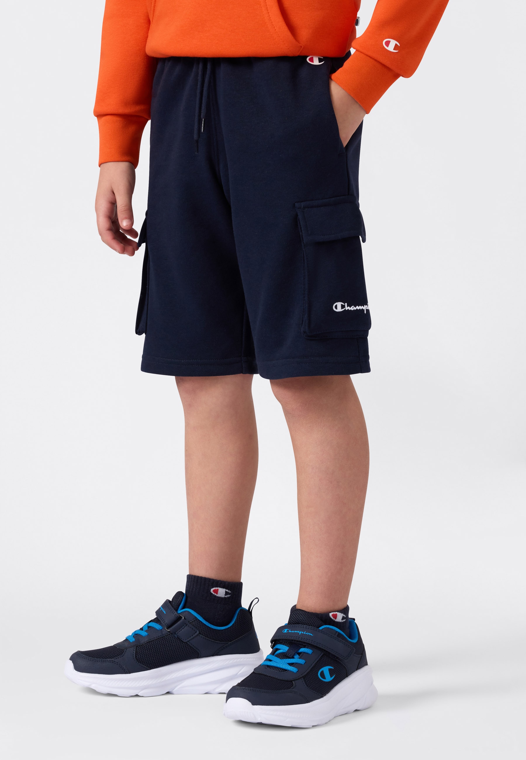CHAMPION Jungen Cargoshorts "ICONS Shorts", blau, Gr. L, Obermaterial: 73% Baumwolle, 27% Polyester, Hosen