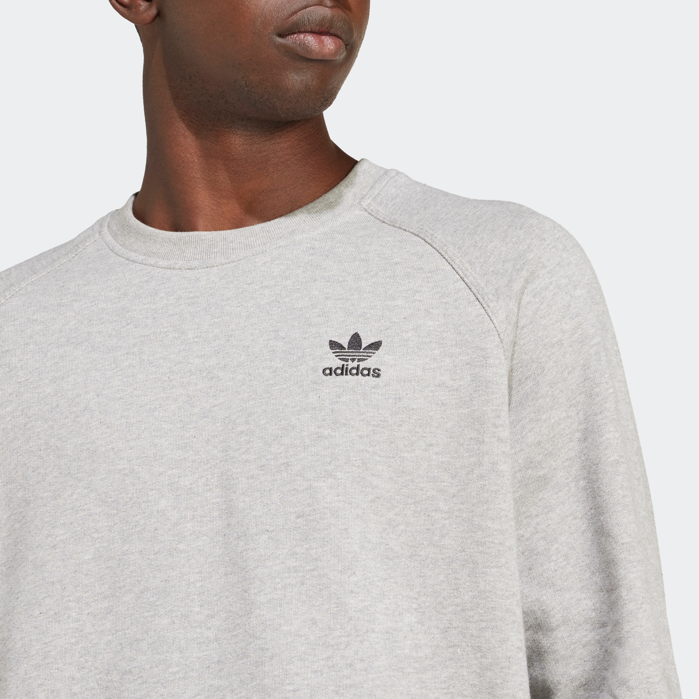 adidas Originals Sweatshirt »ESS CREW«