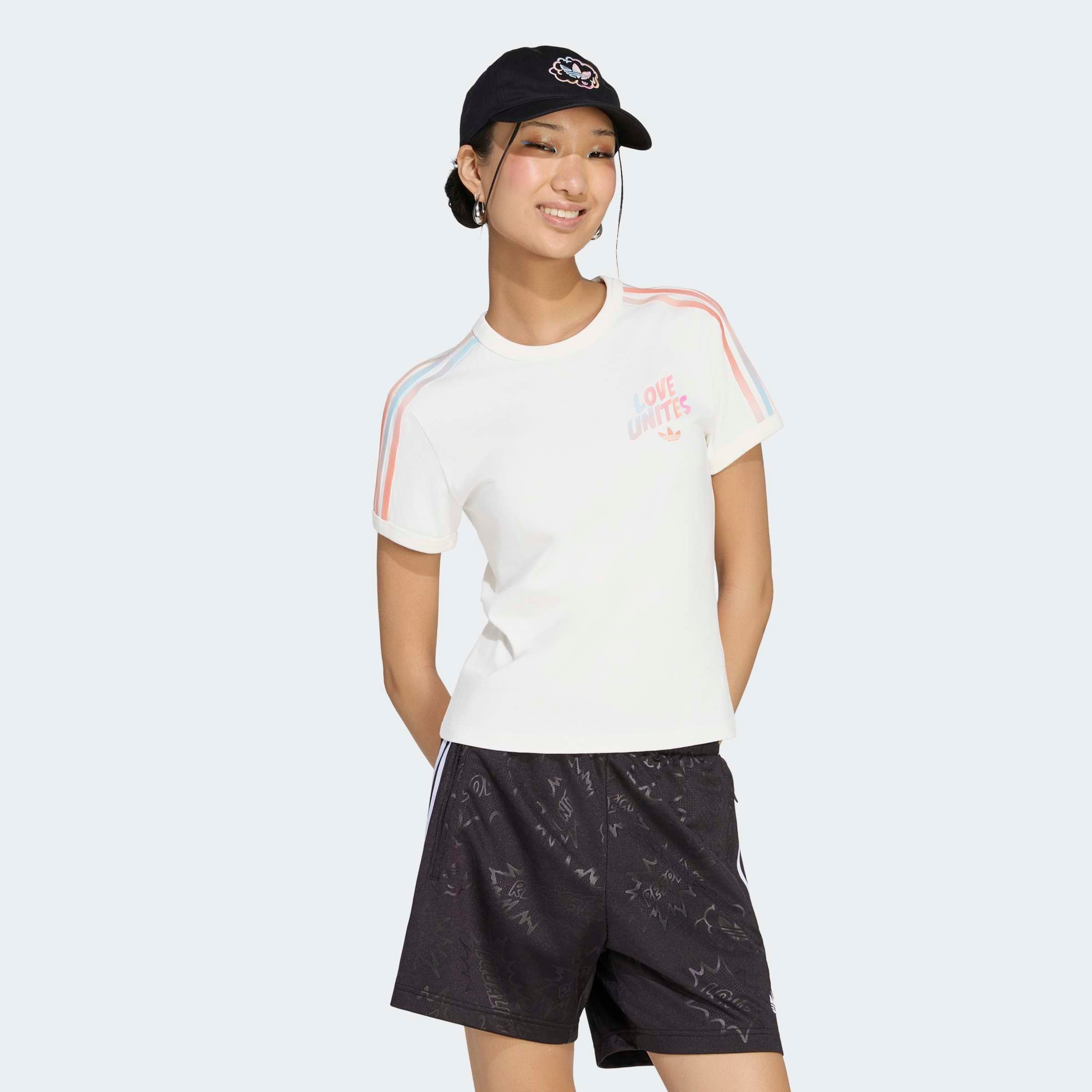 adidas Originals "PRIDE GFX TEE" für Erwachsene, mit Rundhalsausschnitt, ohne Verschluss, aus Baumwolle