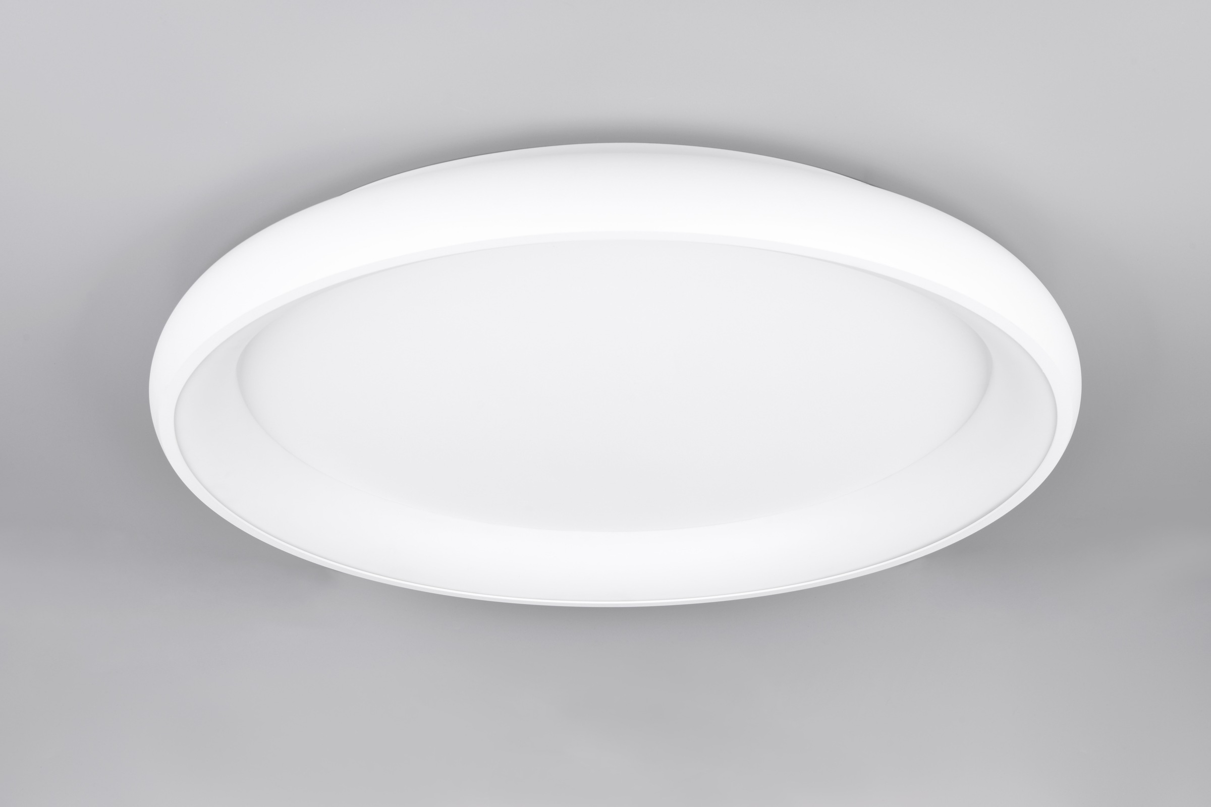 TRIO Leuchten LED Deckenleuchte »CARDONA, runde LED Deckenlampe Büro, Ø 75cm, 6900 Lumen 59W, dimmbar«, 1 flammig, Leuchtmittel LED-Board | LED fest integriert, CCT - Lichtfarbe einstellbar 2300/3000/4000K, auch Wandmontage möglich