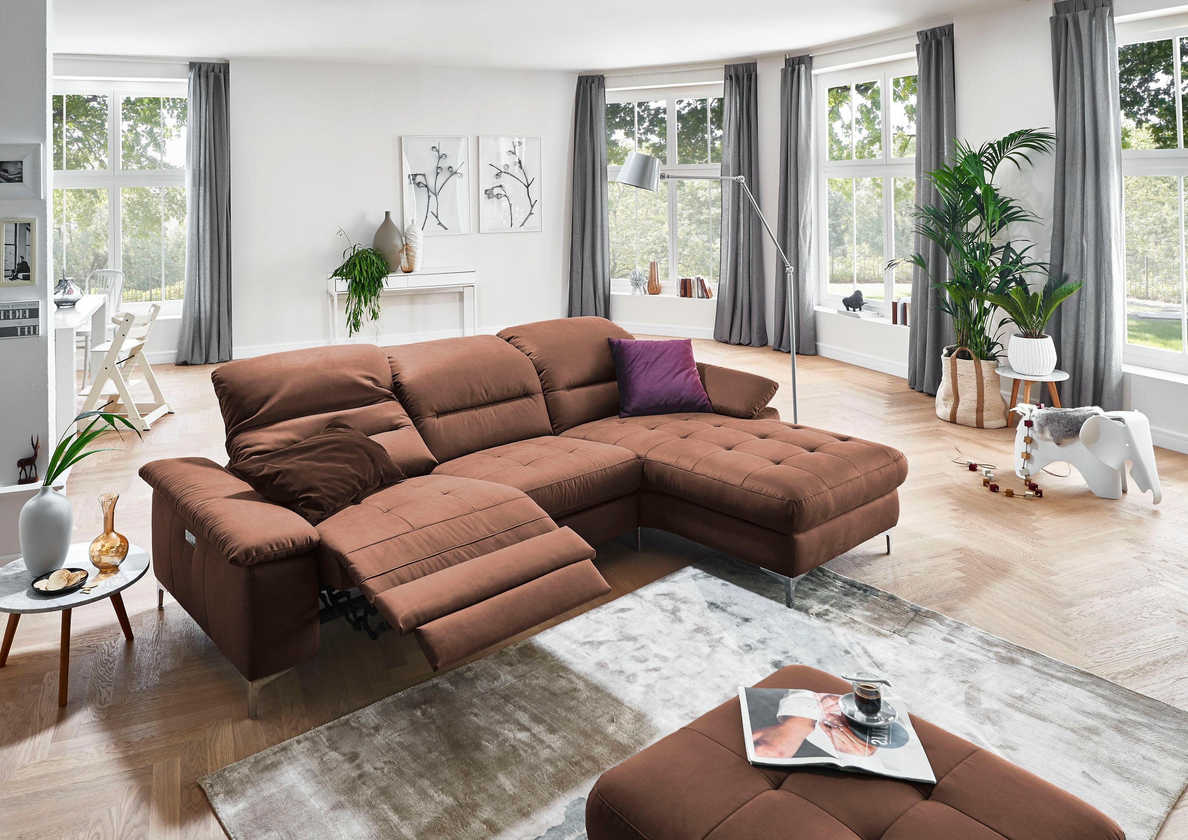 Places of Style Ecksofa »Basel L-Form«, mit vollmotorischer Relaxfunktion und motorischer Recamiere