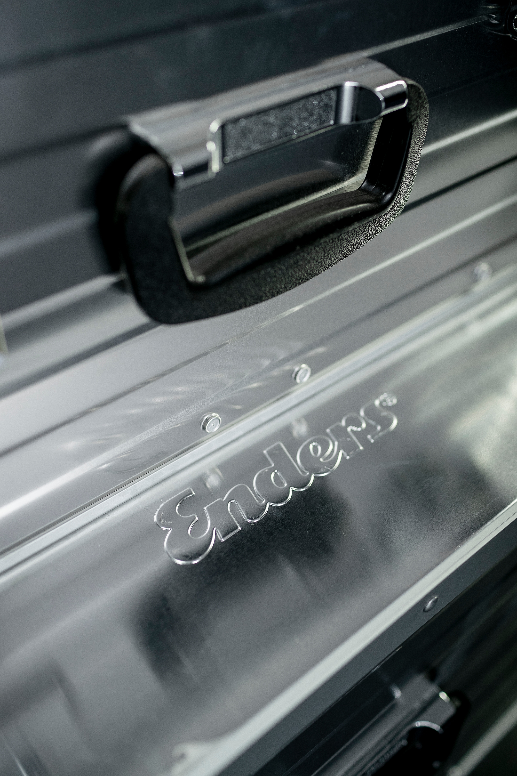 Enders® Aufbewahrungsbox »Toronto M«, Aluminium, BxTxH: 58,5x38,5x26,5 cm, 47 Liter