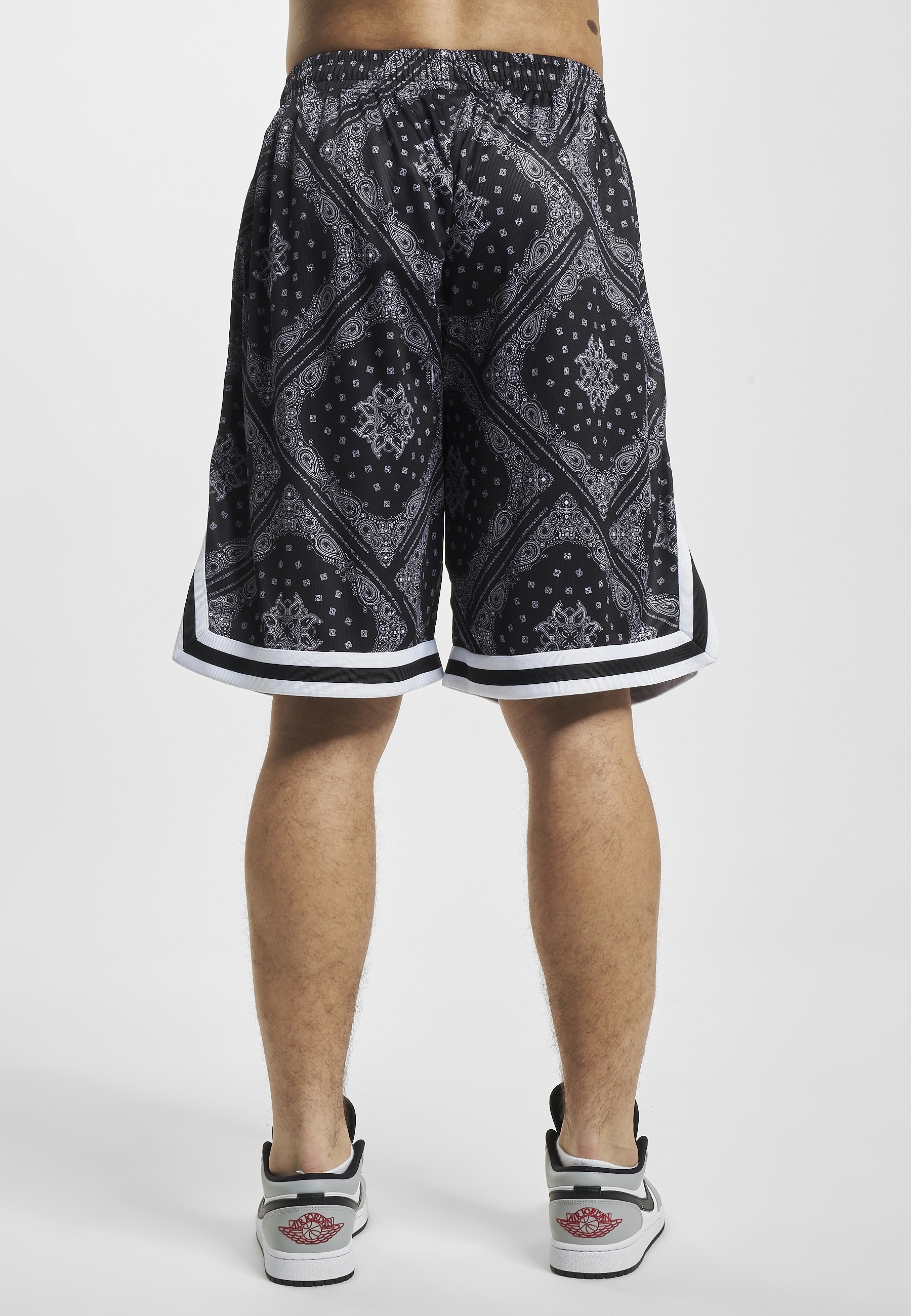 Karl Kani Stoffhose »Karl Kani Herren KK Woven Signature Paisley Mesh Shorts«