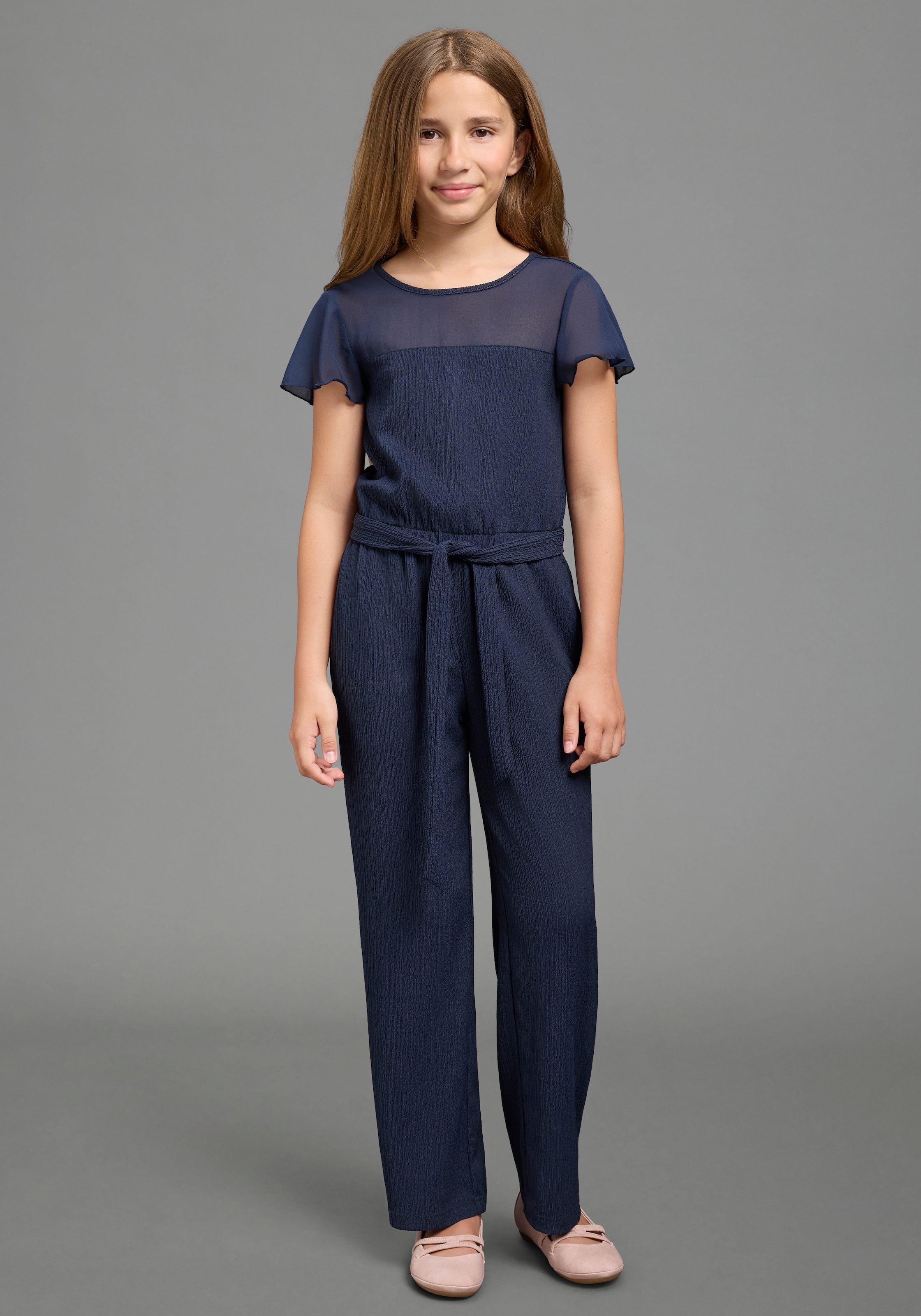 KIDSWORLD Overall "Festlicher Jumpsuit mit Chiffon-Ärmeln" Festlicher Einteiler mit Chiffon, mit Babylock-Ärmelabschluss