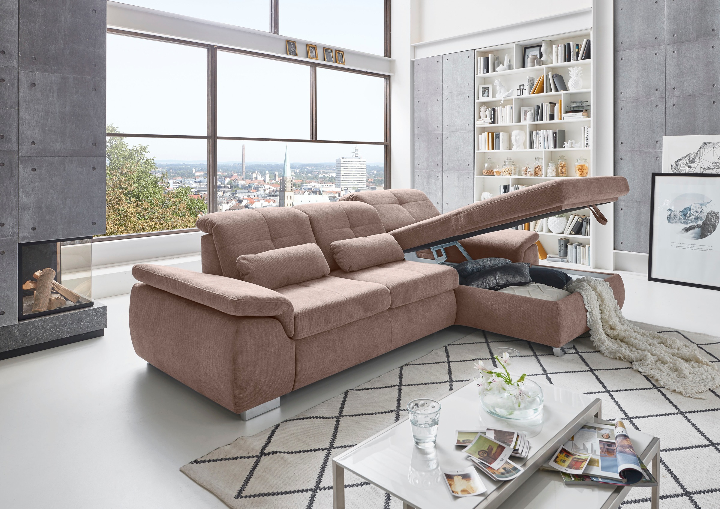 Die PlanBar Ecksofa »MP-IN16037 L-Form mit Federkern-Polsterung«, mit Sitztiefenverstellung & Zierkissen