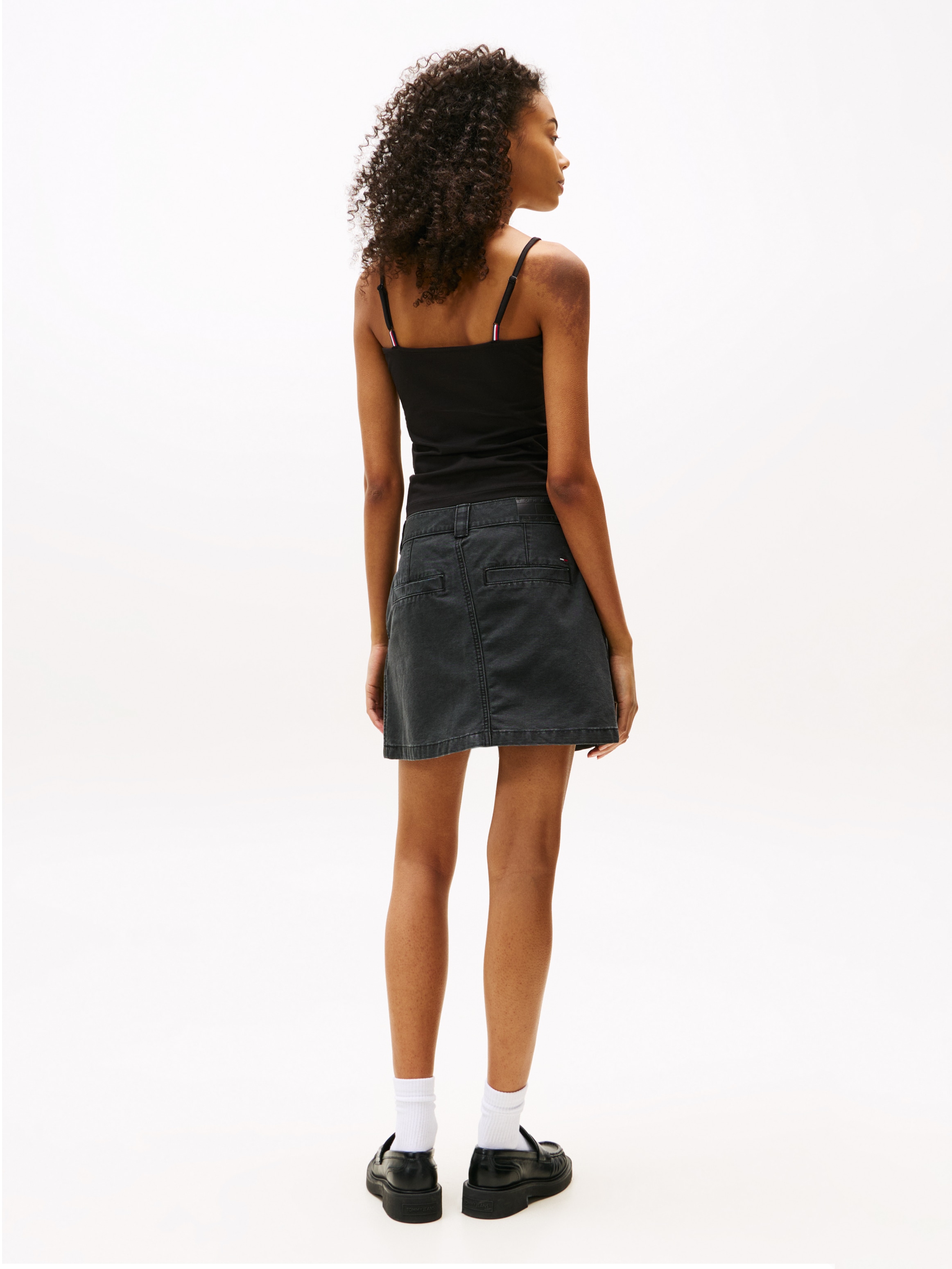 Tommy Jeans Spaghettitop »TJW ESSENTIAL STRAP TOP EXT«, mit Logostickerei