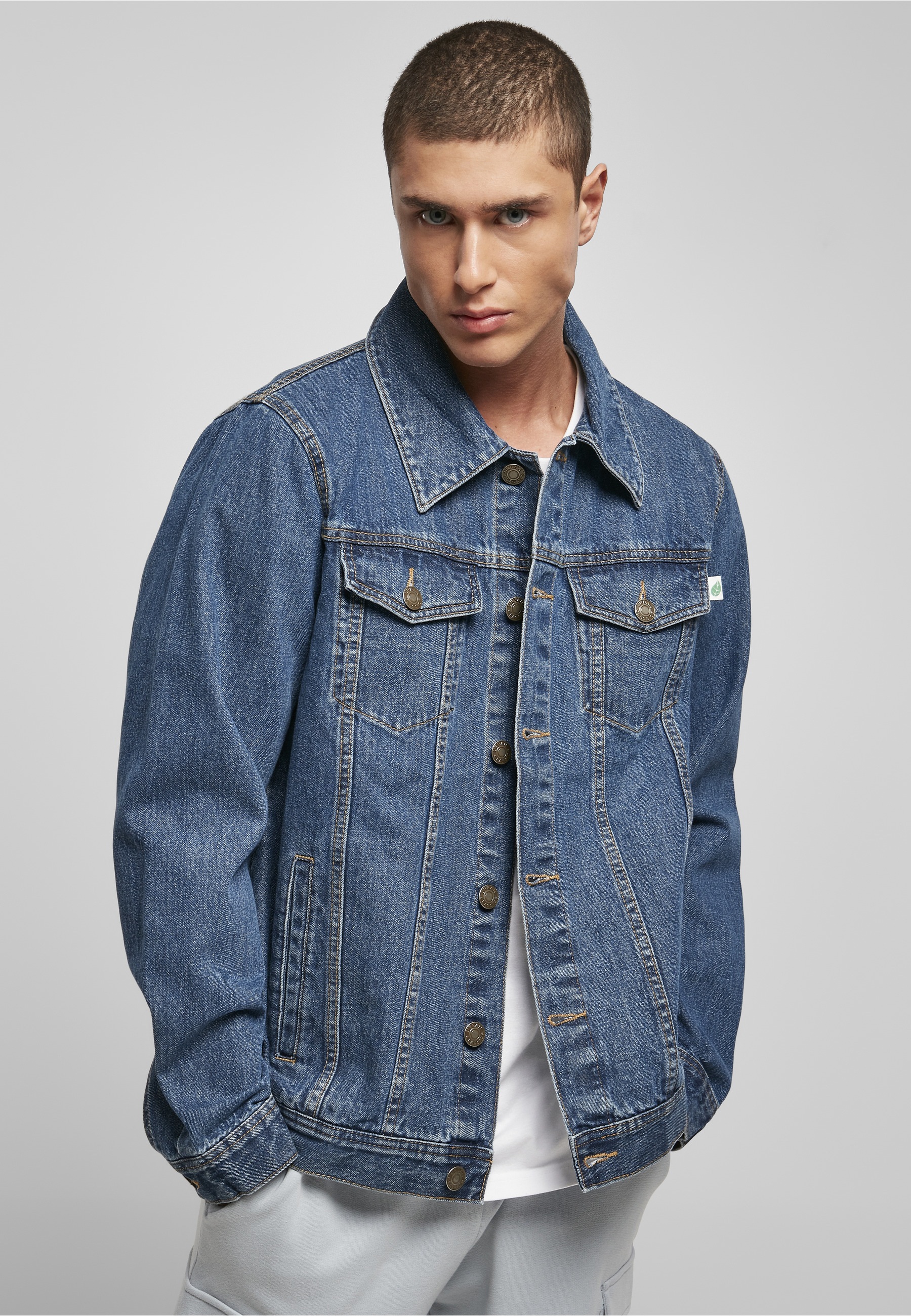 URBAN CLASSICS Jeansjacke »Urban Classics Herren Organic Basic Denim Jacket« 1 Stk. tlg. ohne Kapuze