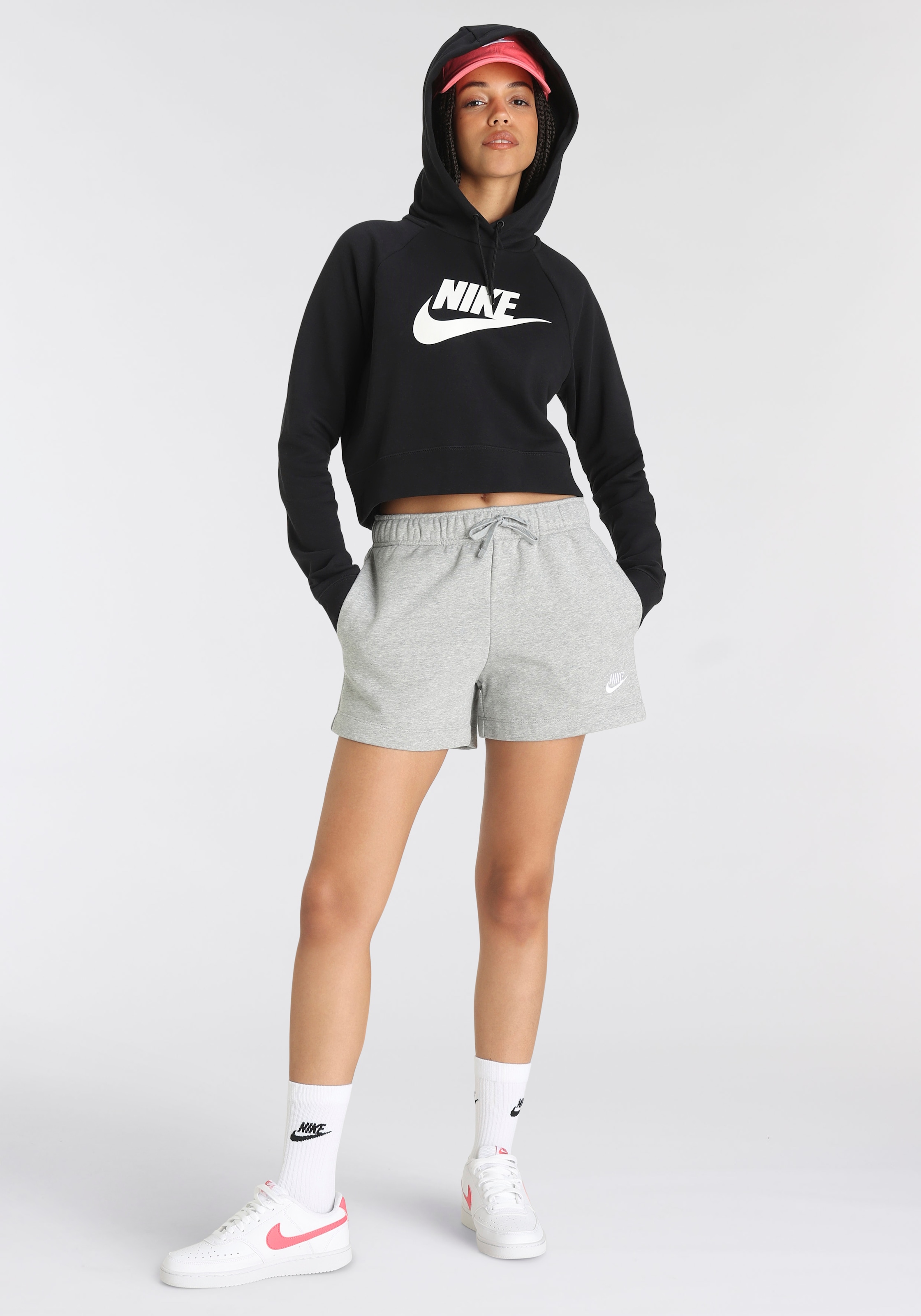Nike Sportswear Kapuzensweatshirt »ESSENTIAL WOMENS CROPPED HOODIE«